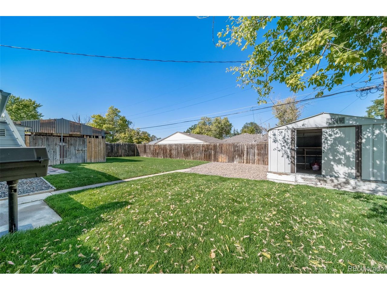 2141 Carrol Ct