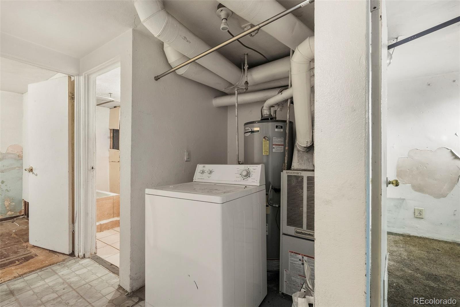 274-276 S Quitman Street