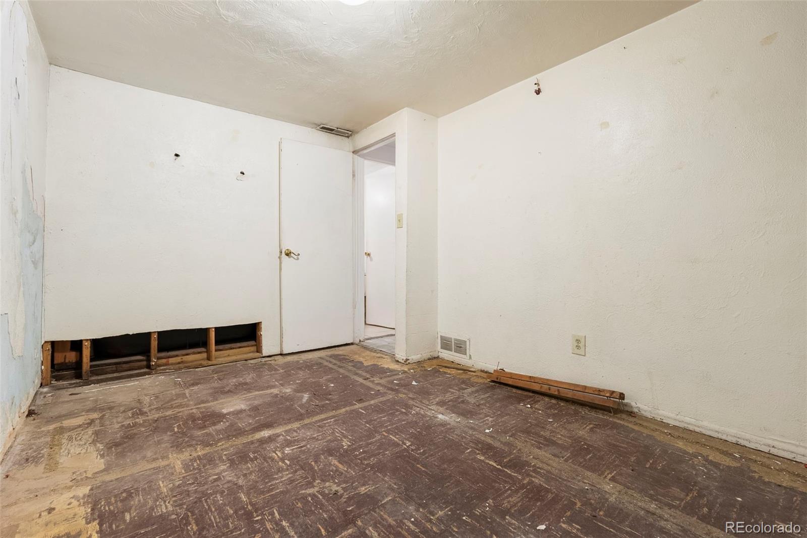 274-276 S Quitman Street