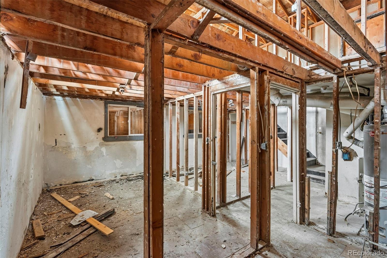 274-276 S Quitman Street