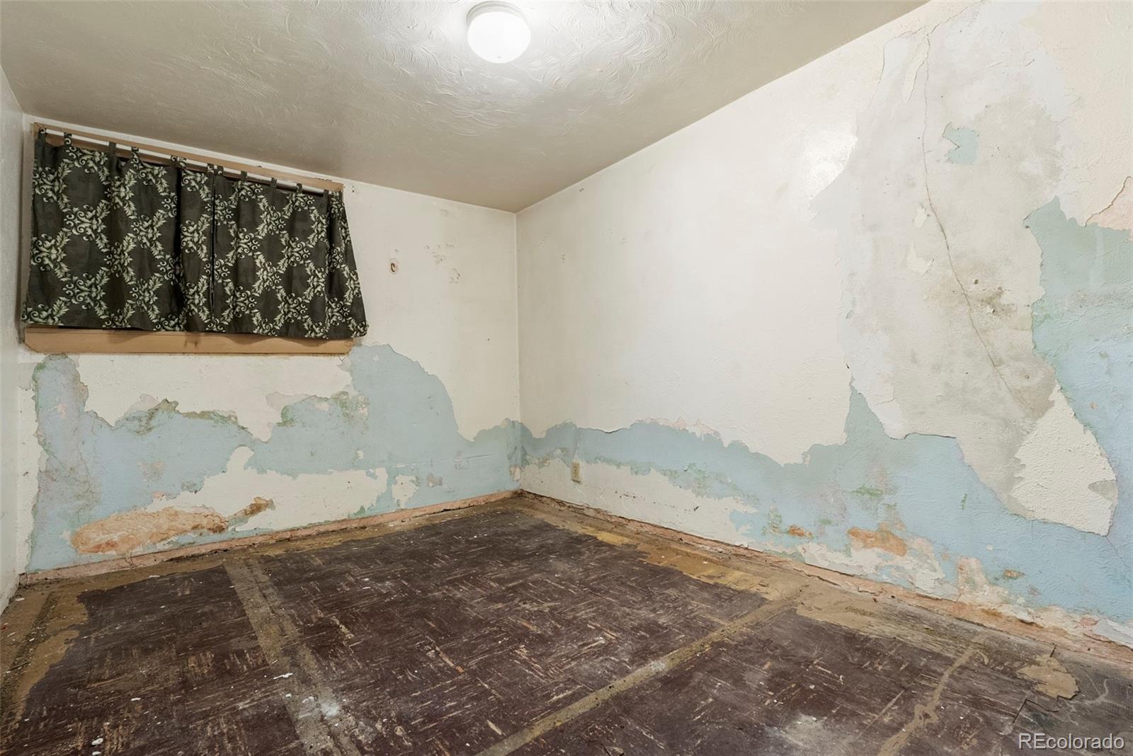 274-276 S Quitman Street