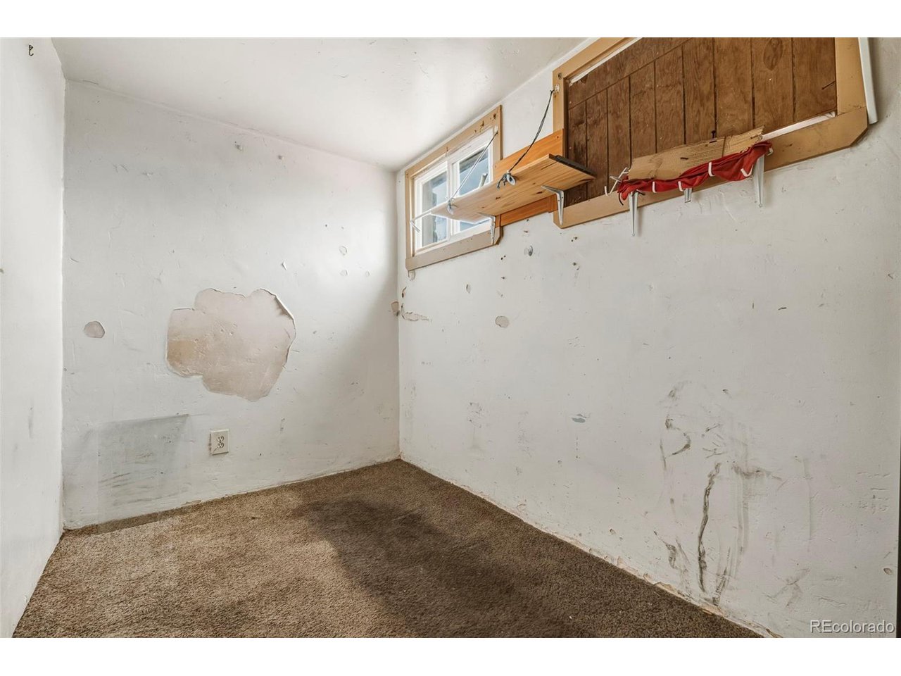 274-276 S Quitman St