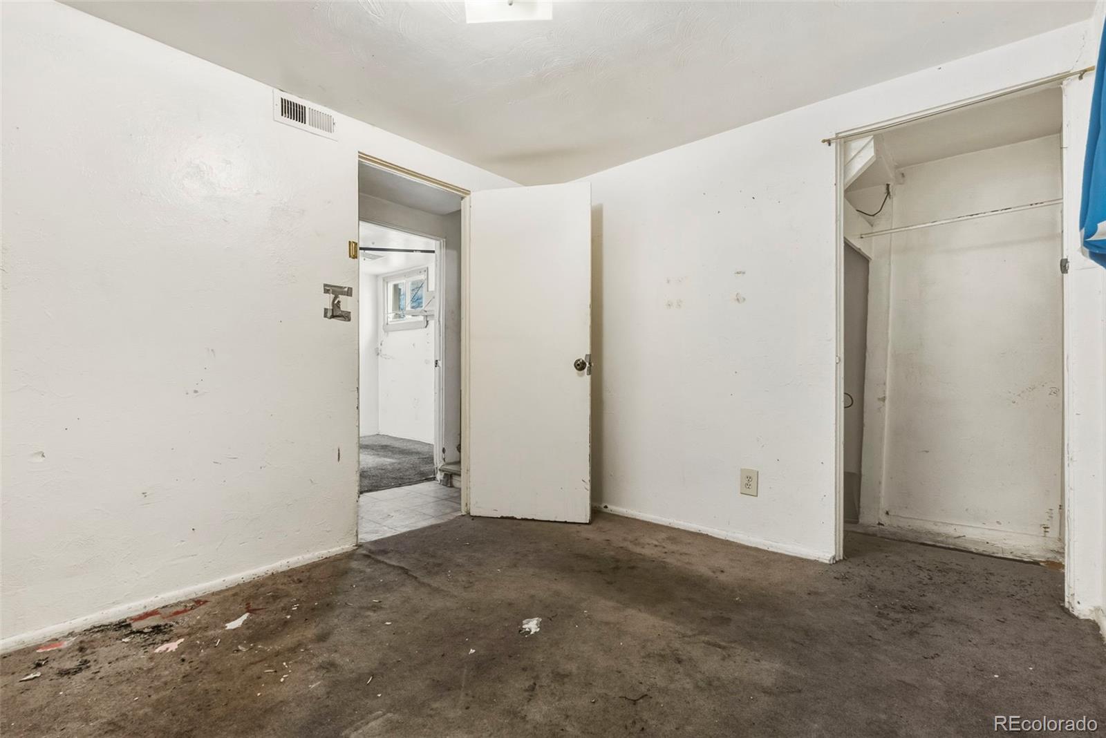 274-276 S Quitman Street