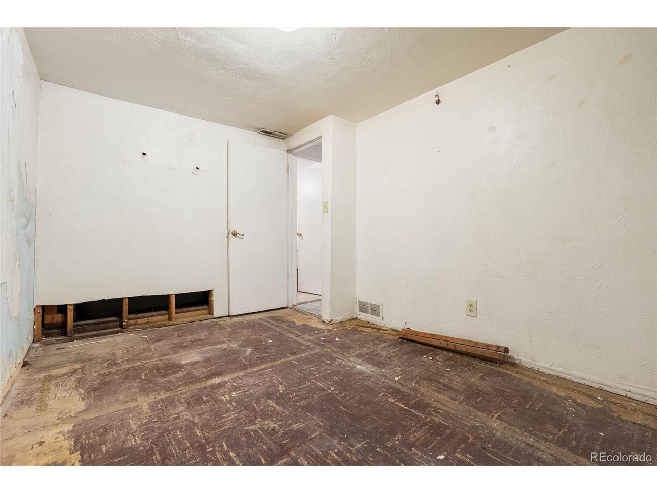 274-276 S Quitman St