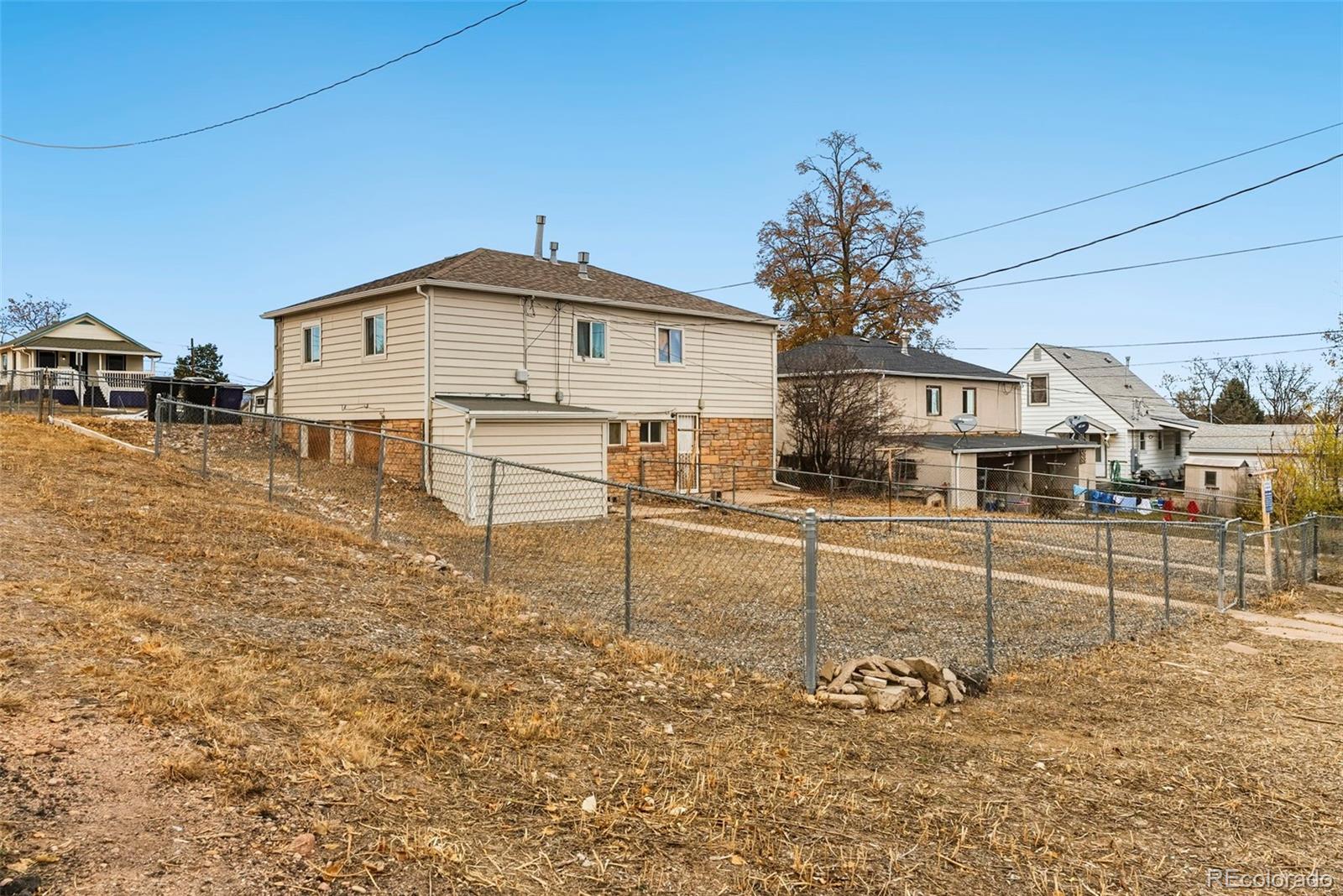 274-276 S Quitman Street