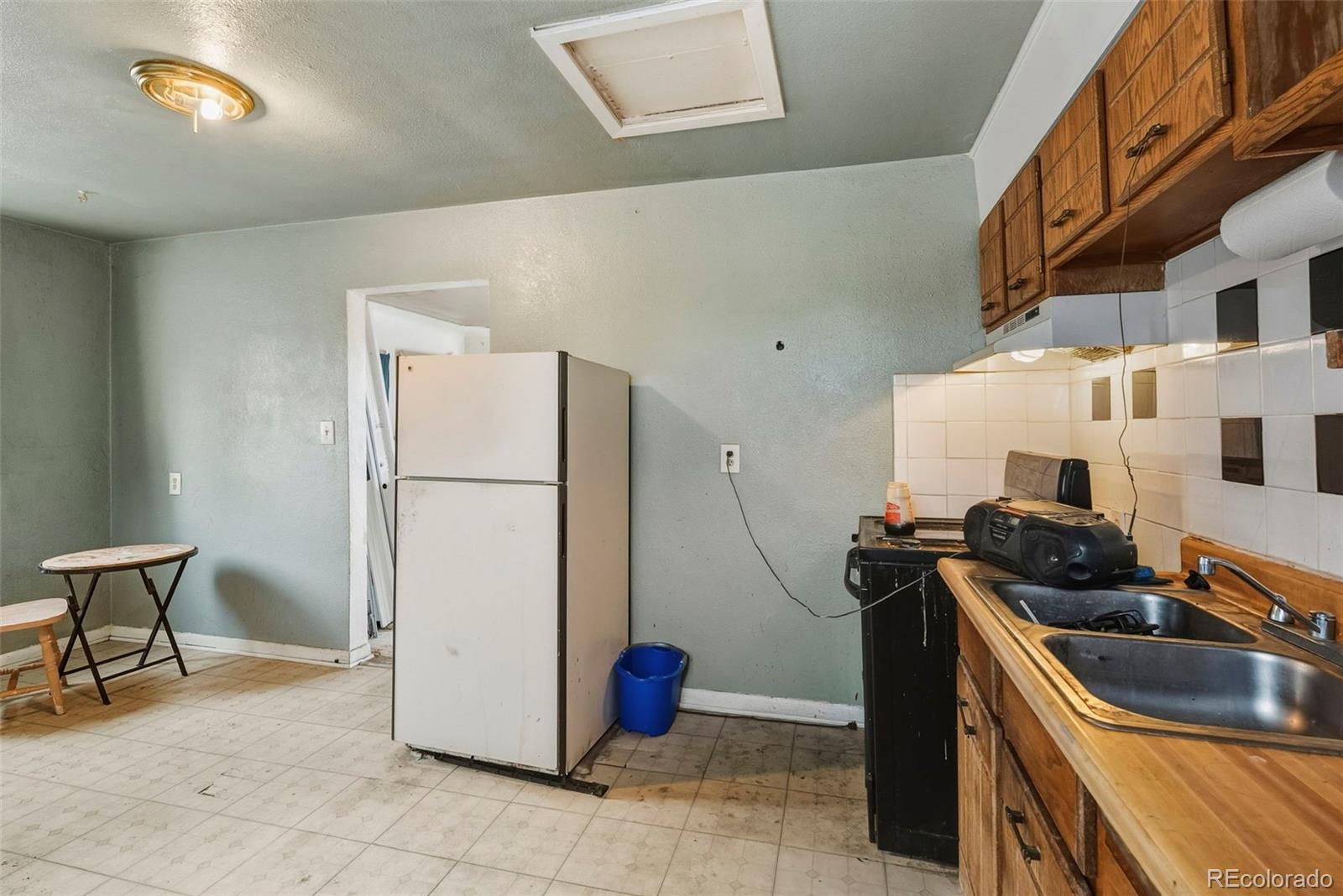 274-276 S Quitman Street