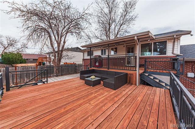 889 Douglas Drive