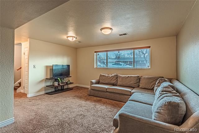 889 Douglas Drive
