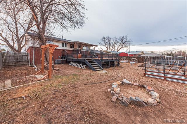 889 Douglas Drive