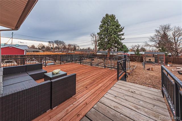 889 Douglas Drive