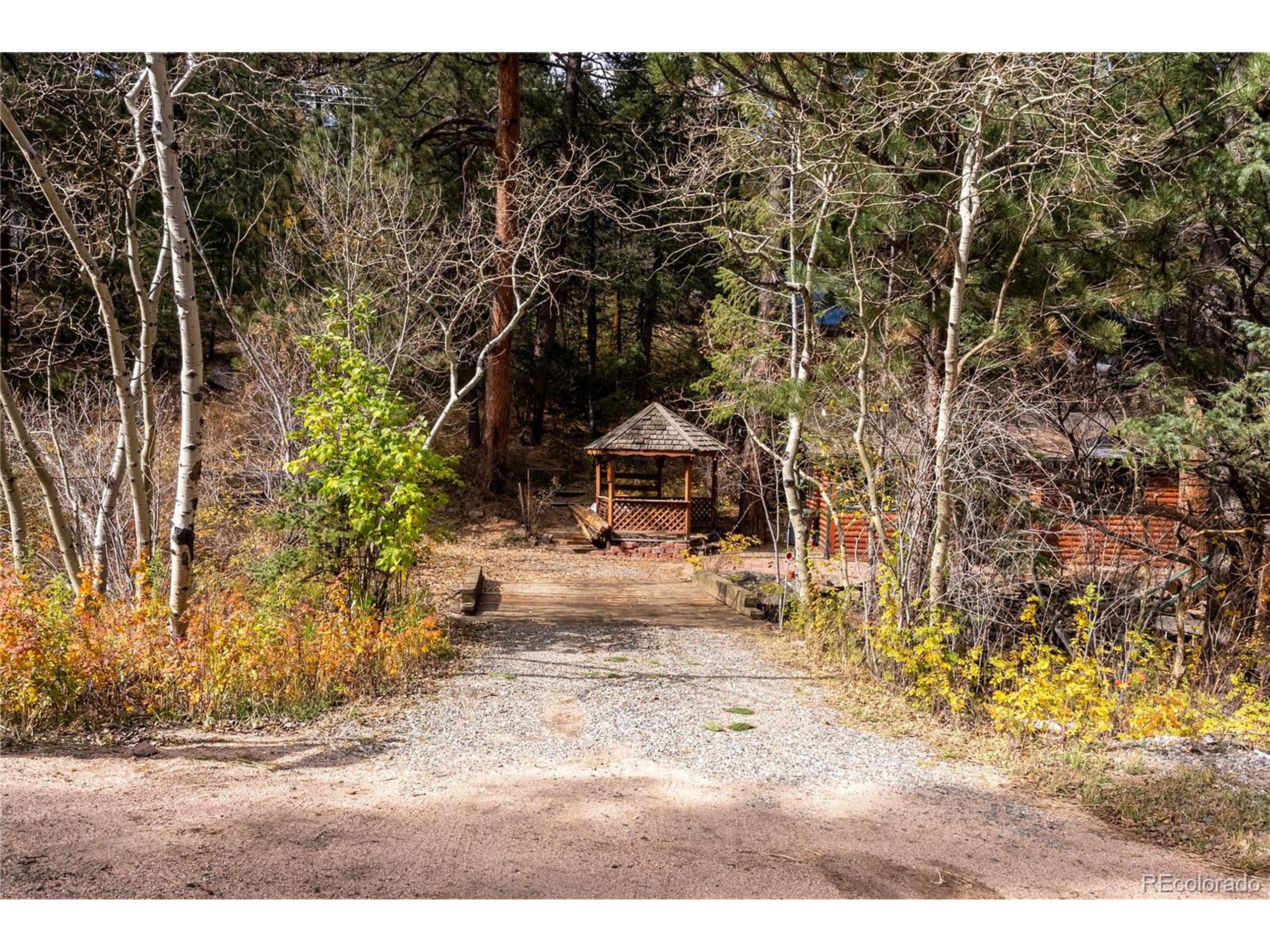 10853 Twin Spruce Rd