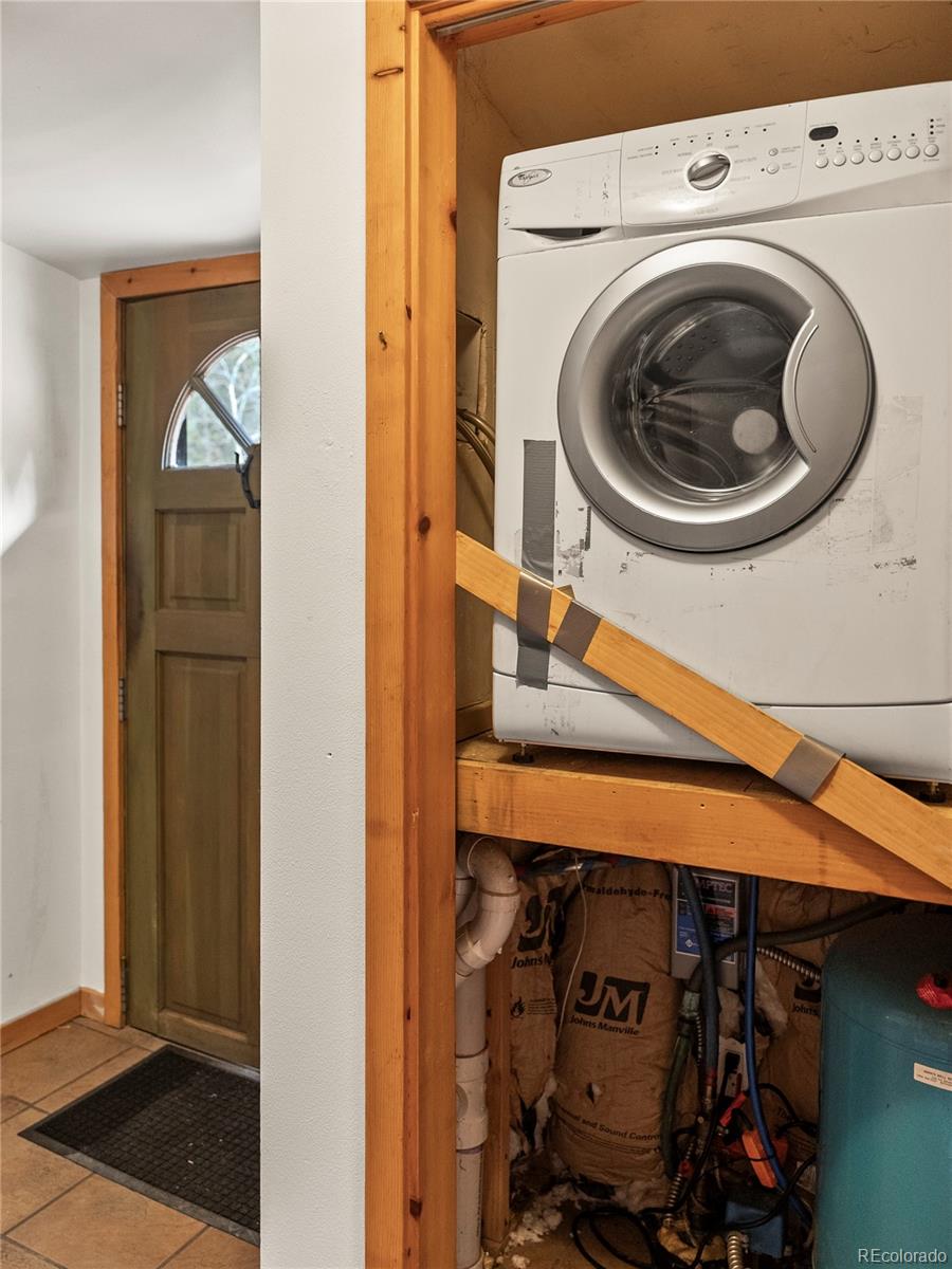 10853 Twin Spruce Road