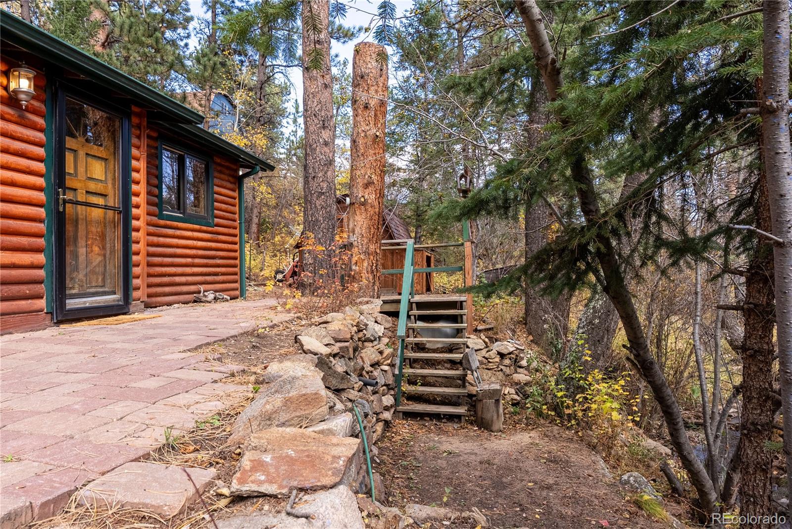 10853 Twin Spruce Road