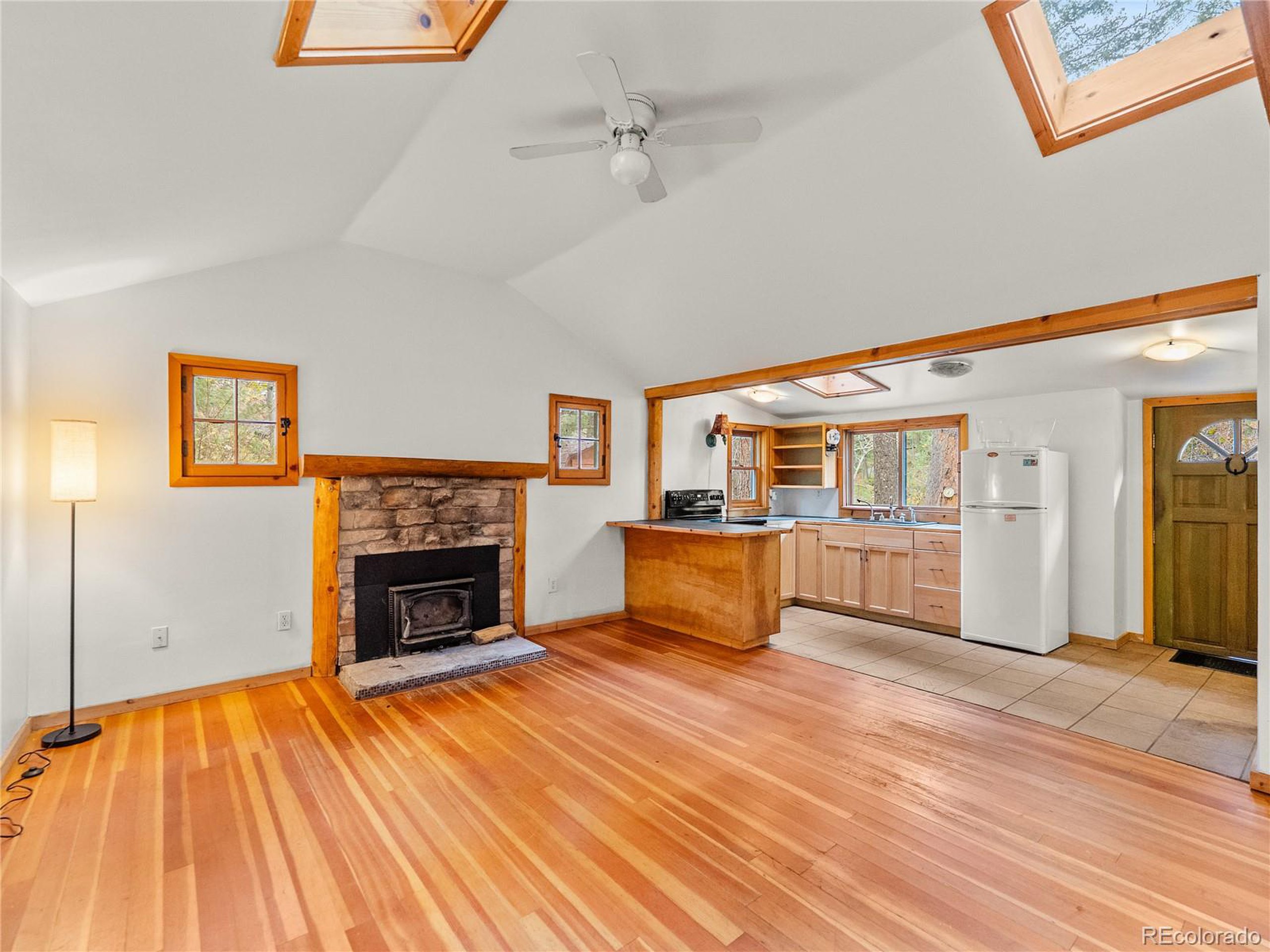 10853 Twin Spruce Rd