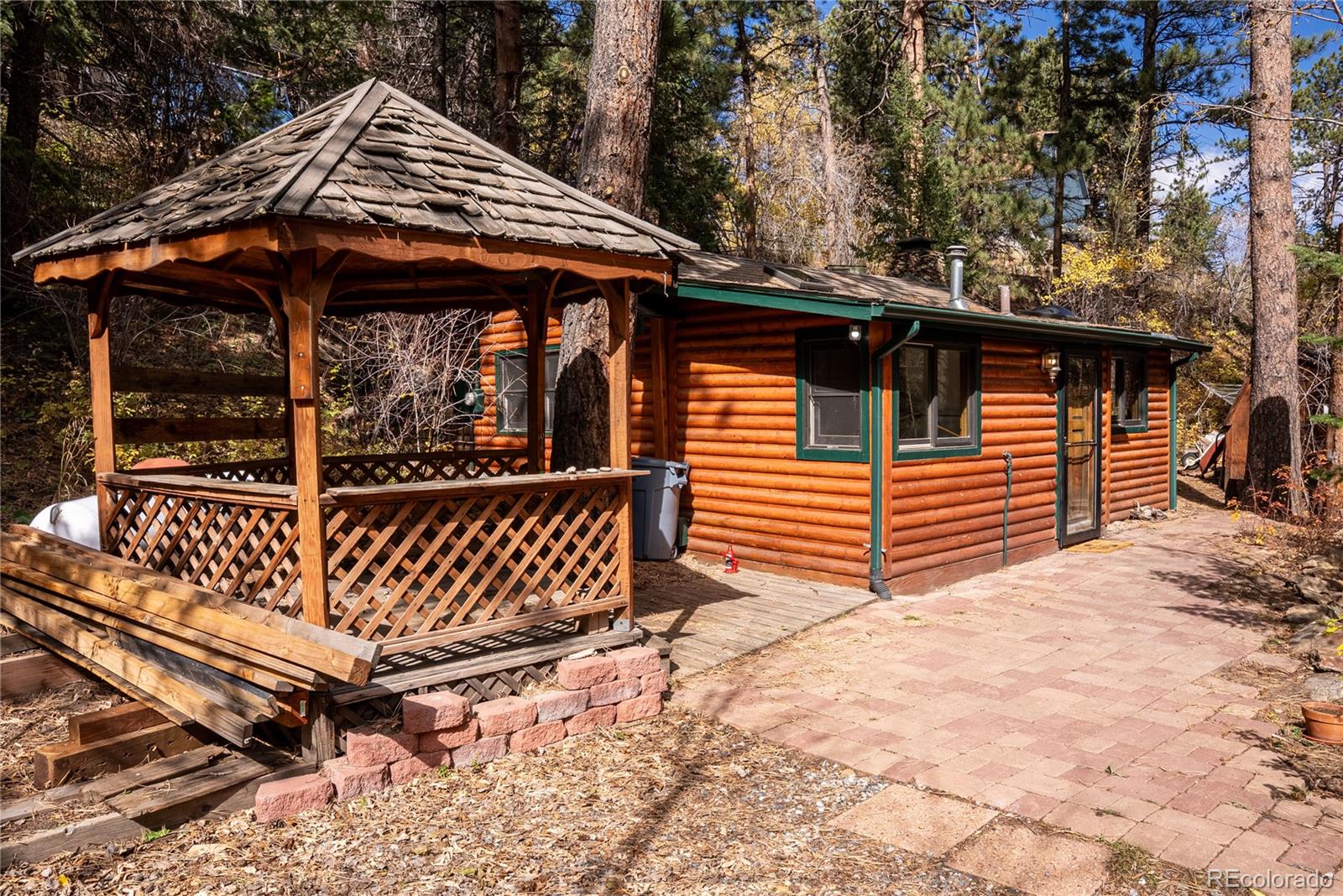 10853 Twin Spruce Road