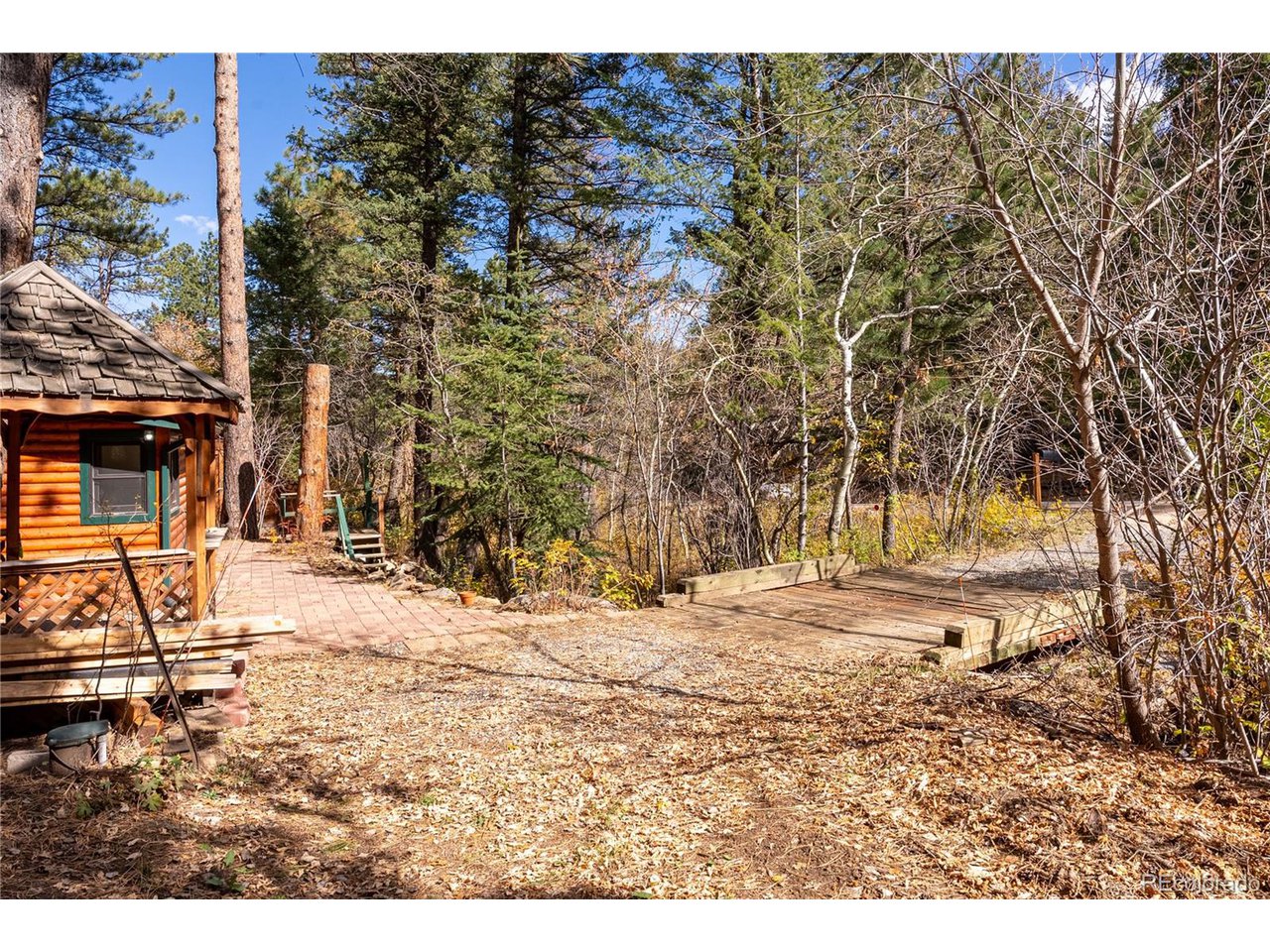 10853 Twin Spruce Rd