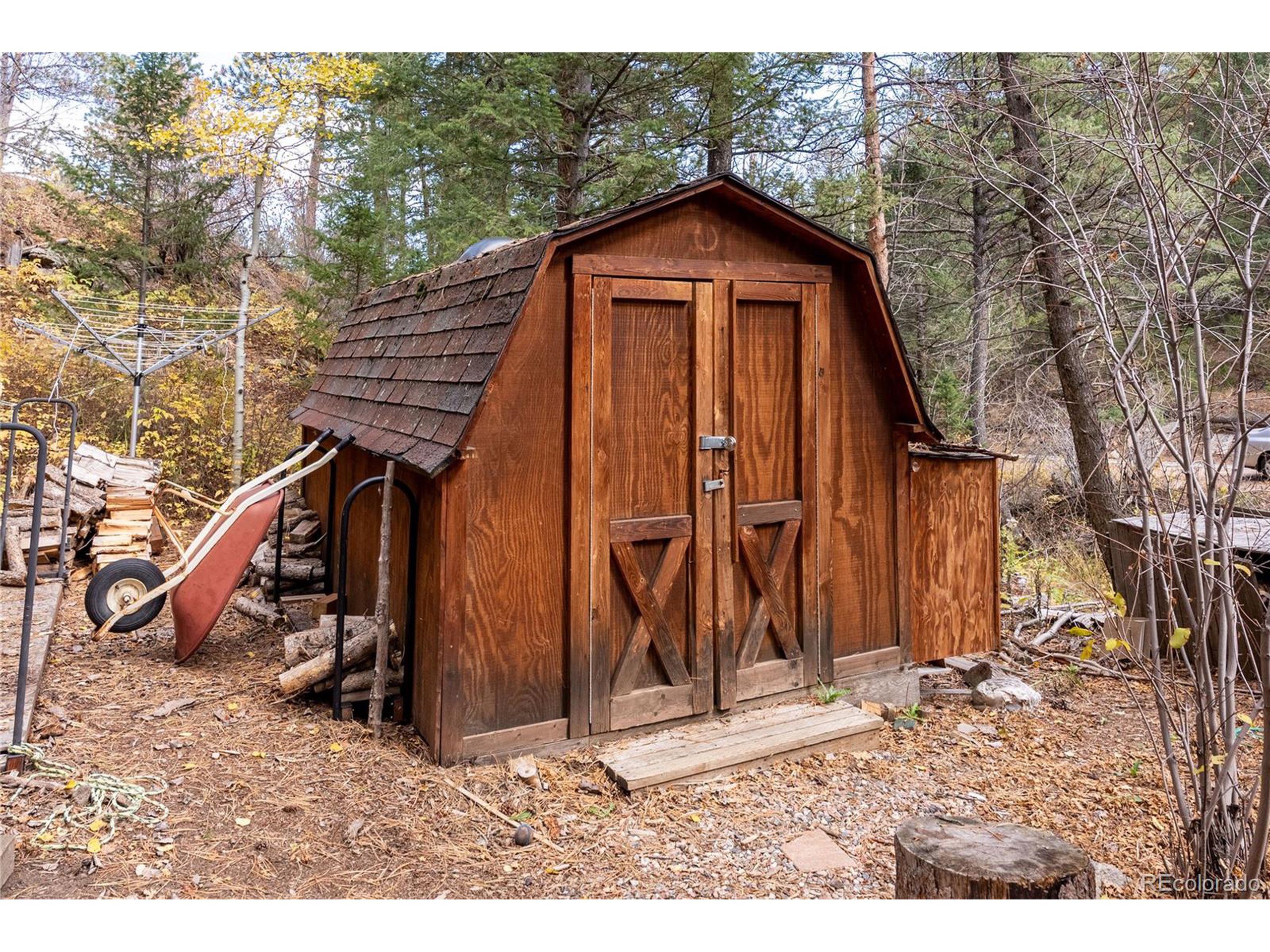 10853 Twin Spruce Rd