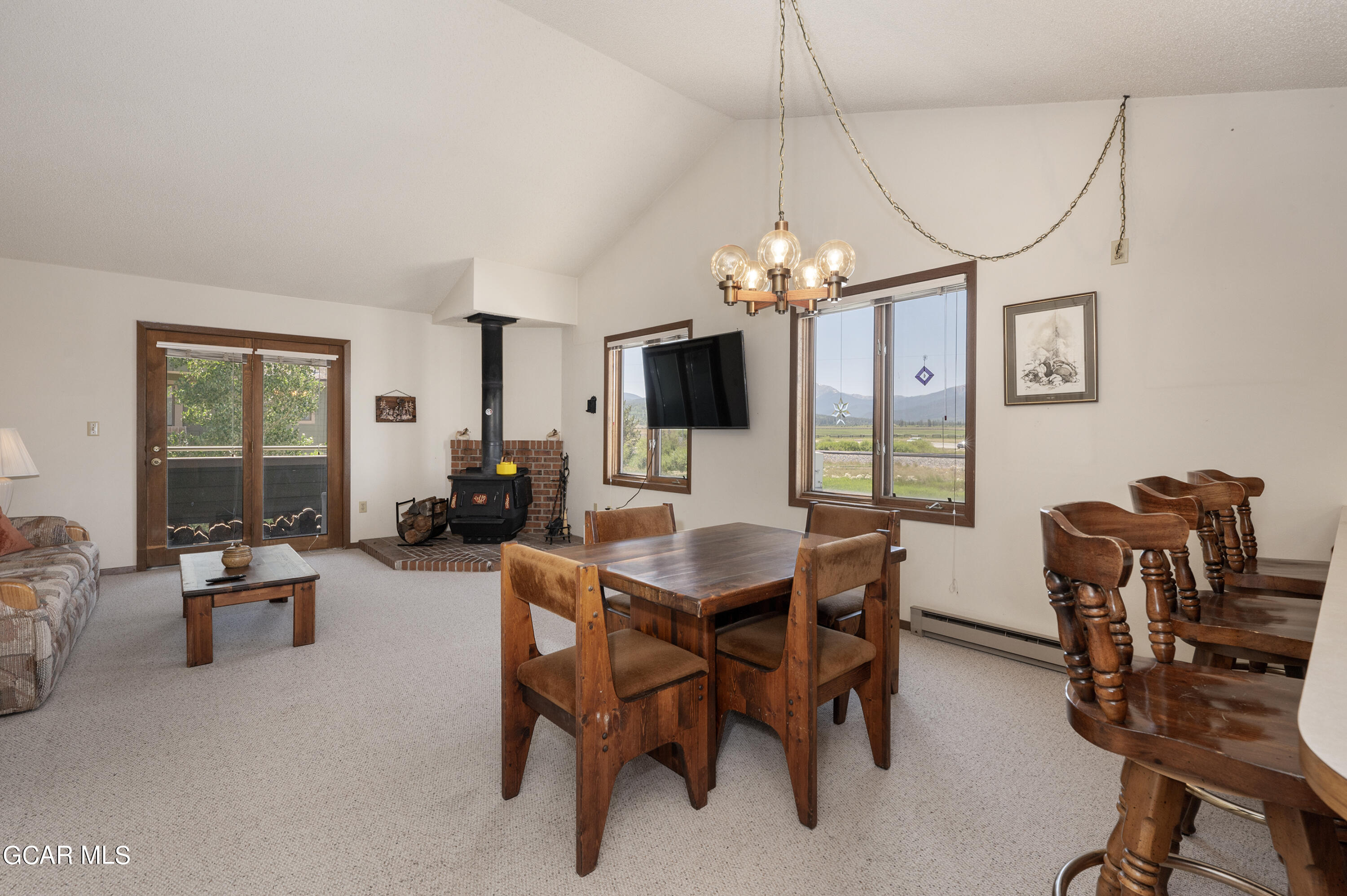 97 DOC SUSIE Avenue C-2