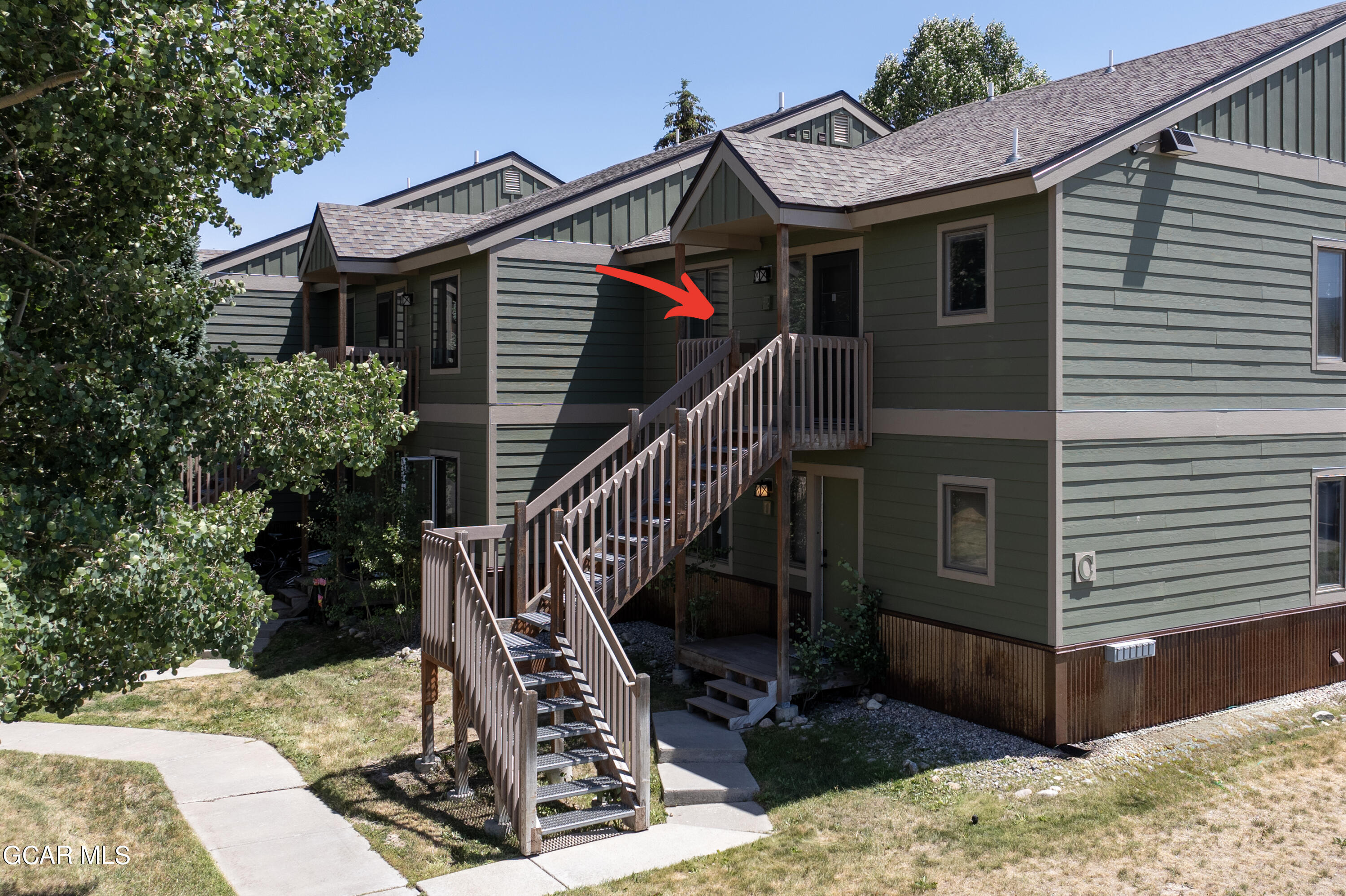97 DOC SUSIE Avenue C-2