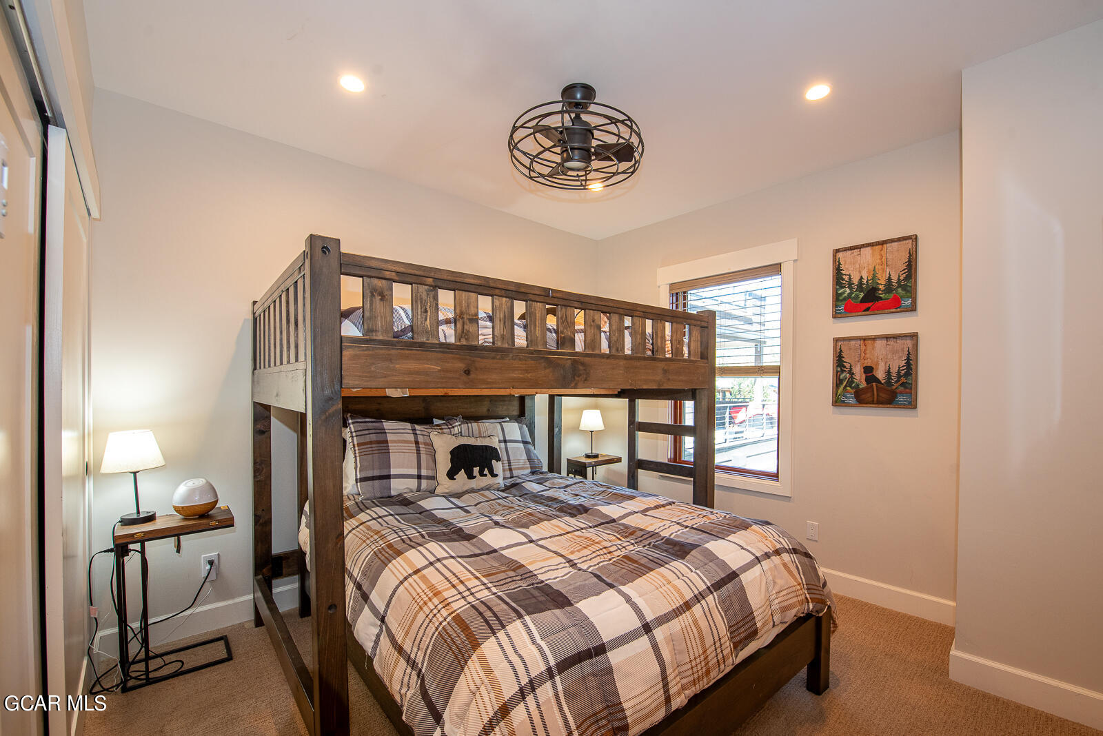 828 GRAND Avenue 203
