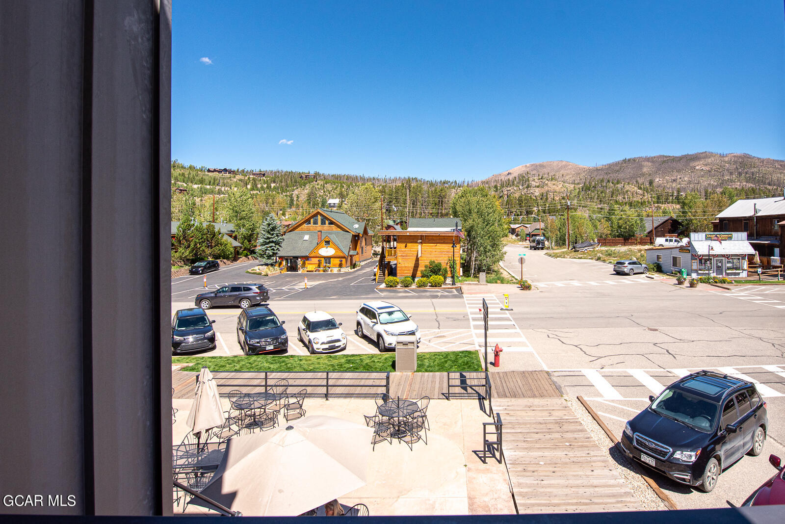 828 GRAND Avenue 203