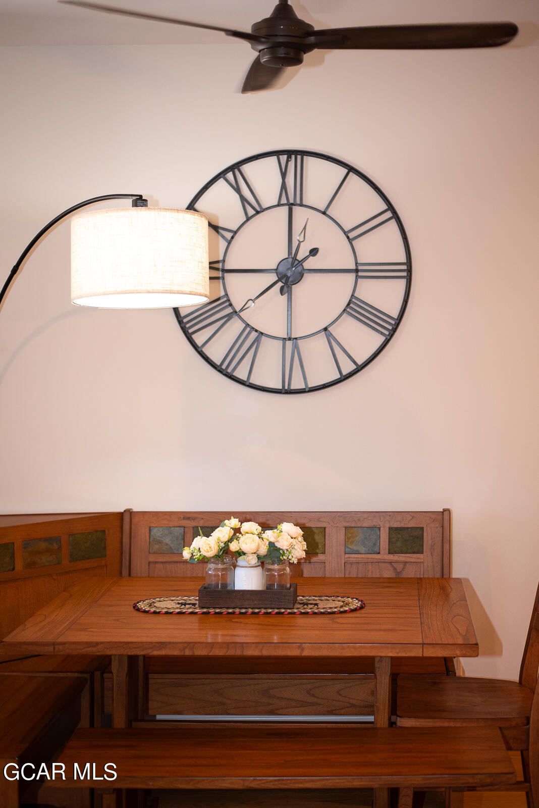 828 GRAND Avenue 203