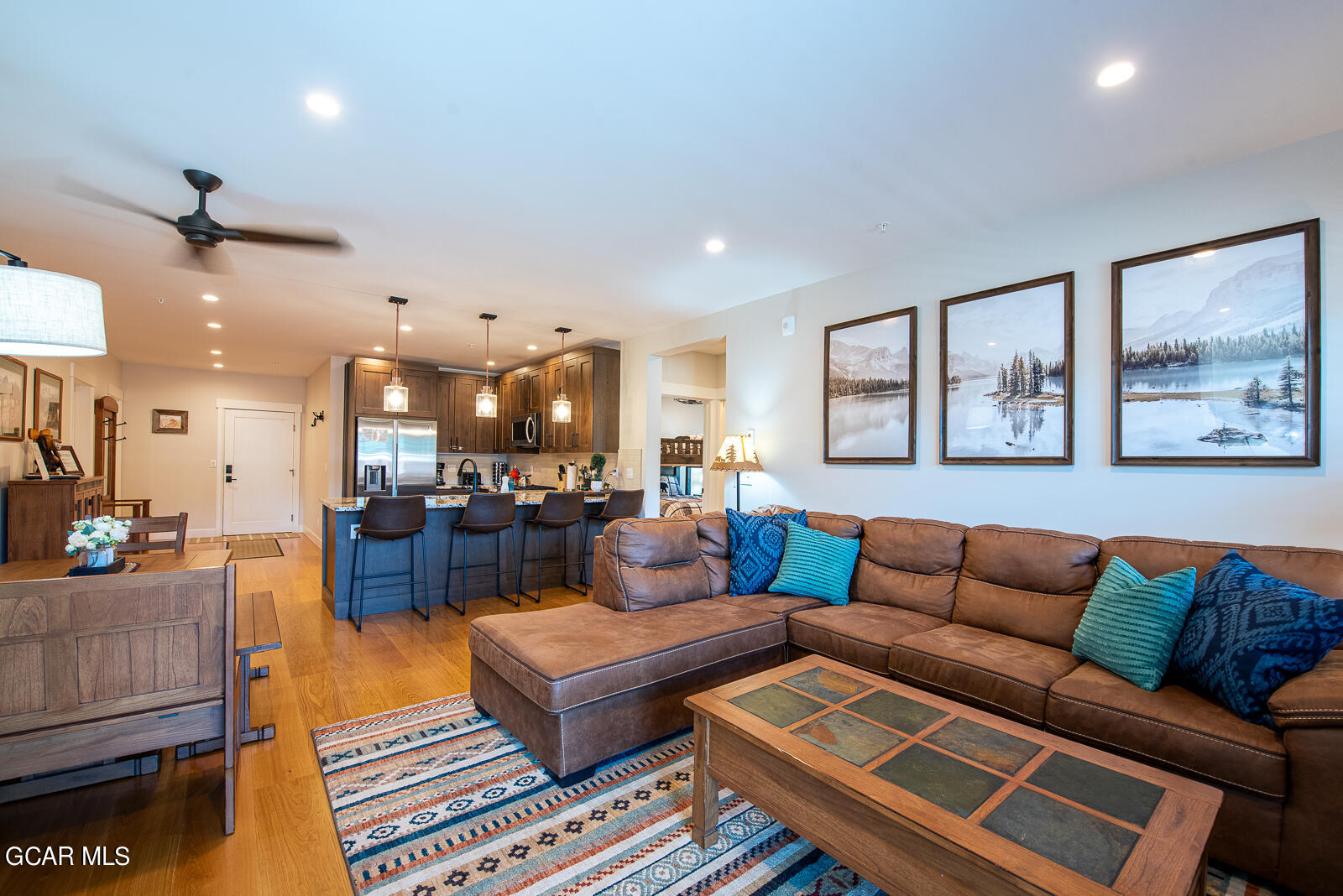 828 GRAND Avenue 203