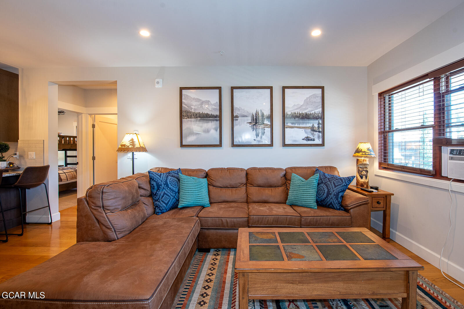 828 GRAND Avenue 203