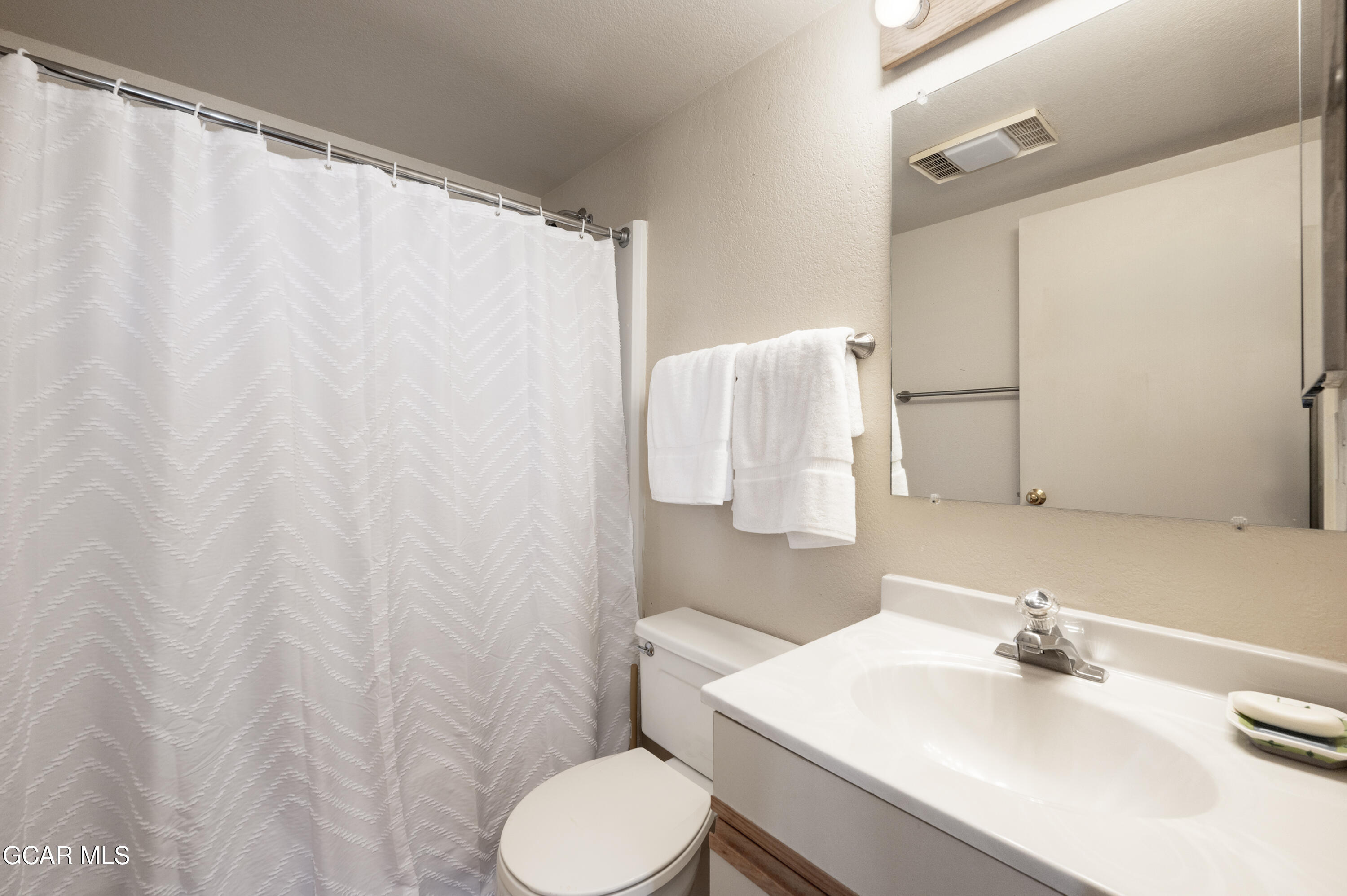 247 Lake Drive 3305