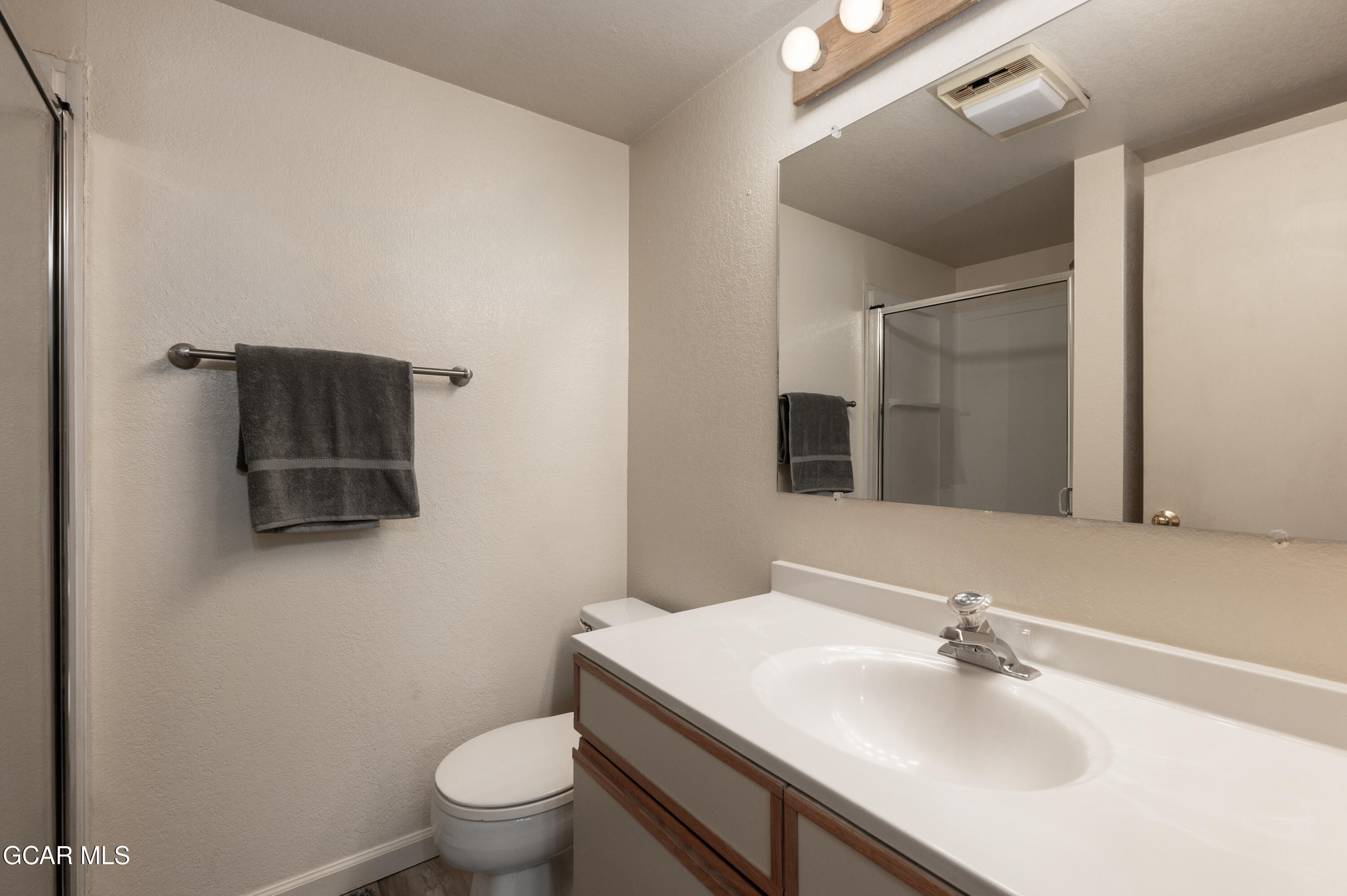 247 Lake Drive 3305
