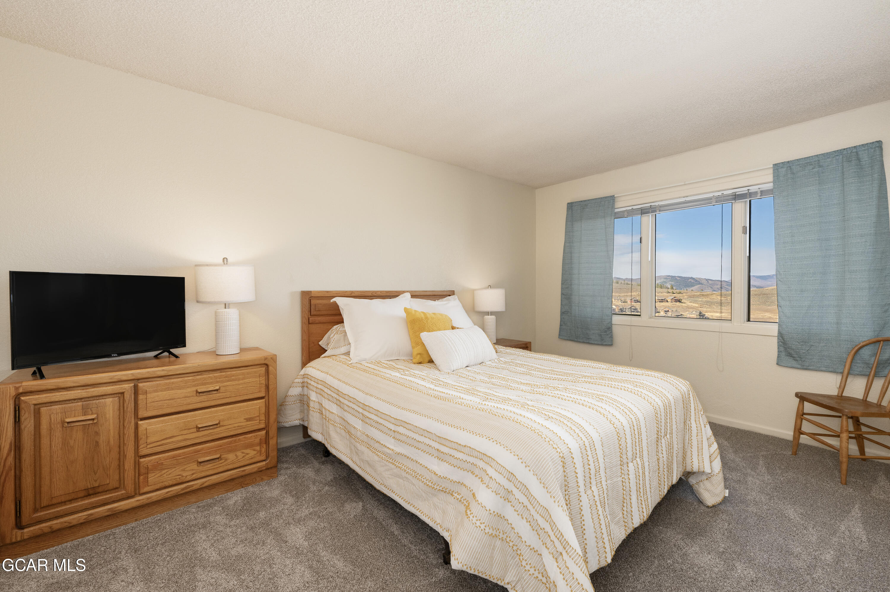 247 Lake Drive 3305