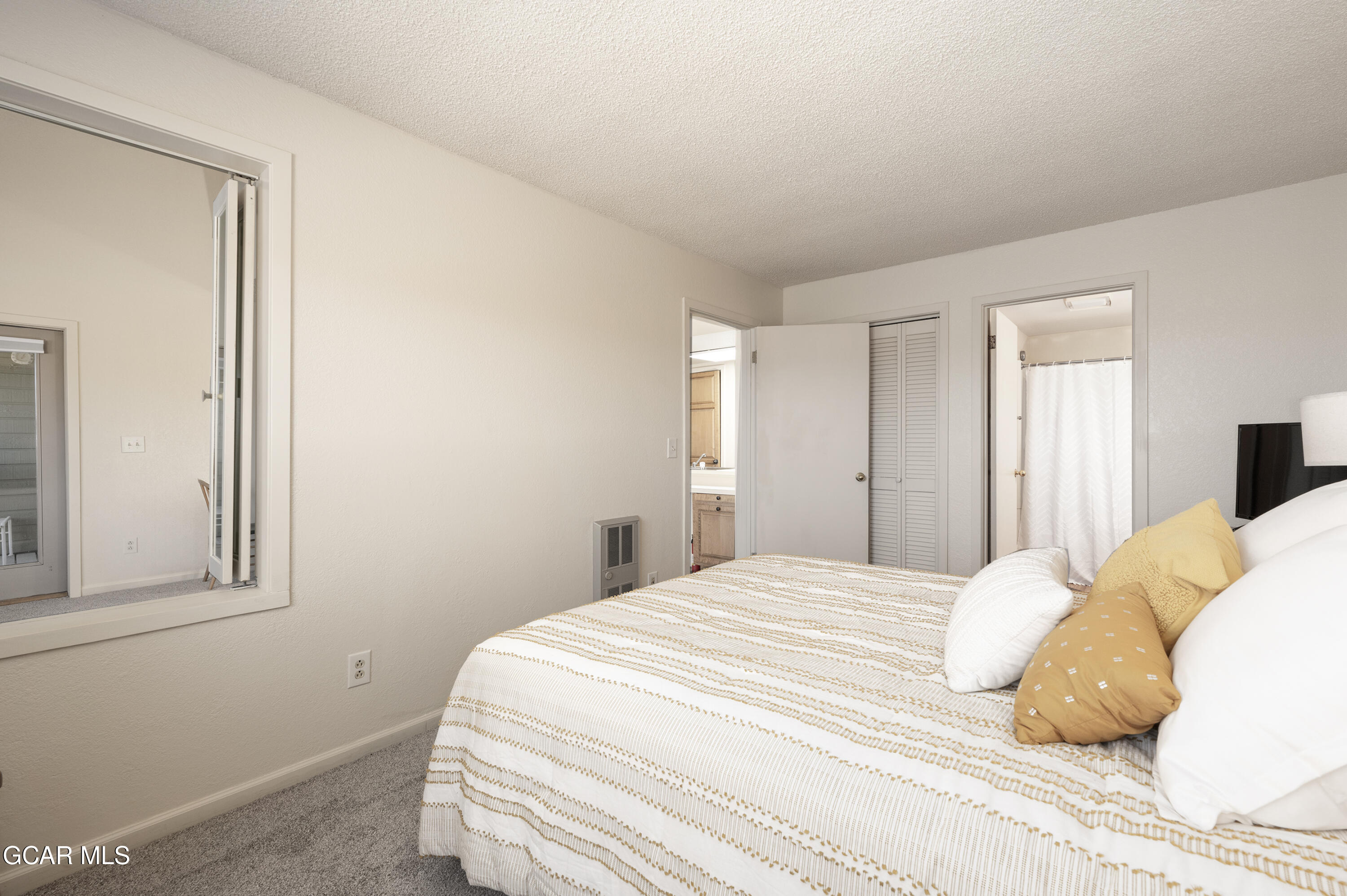 247 Lake Drive 3305