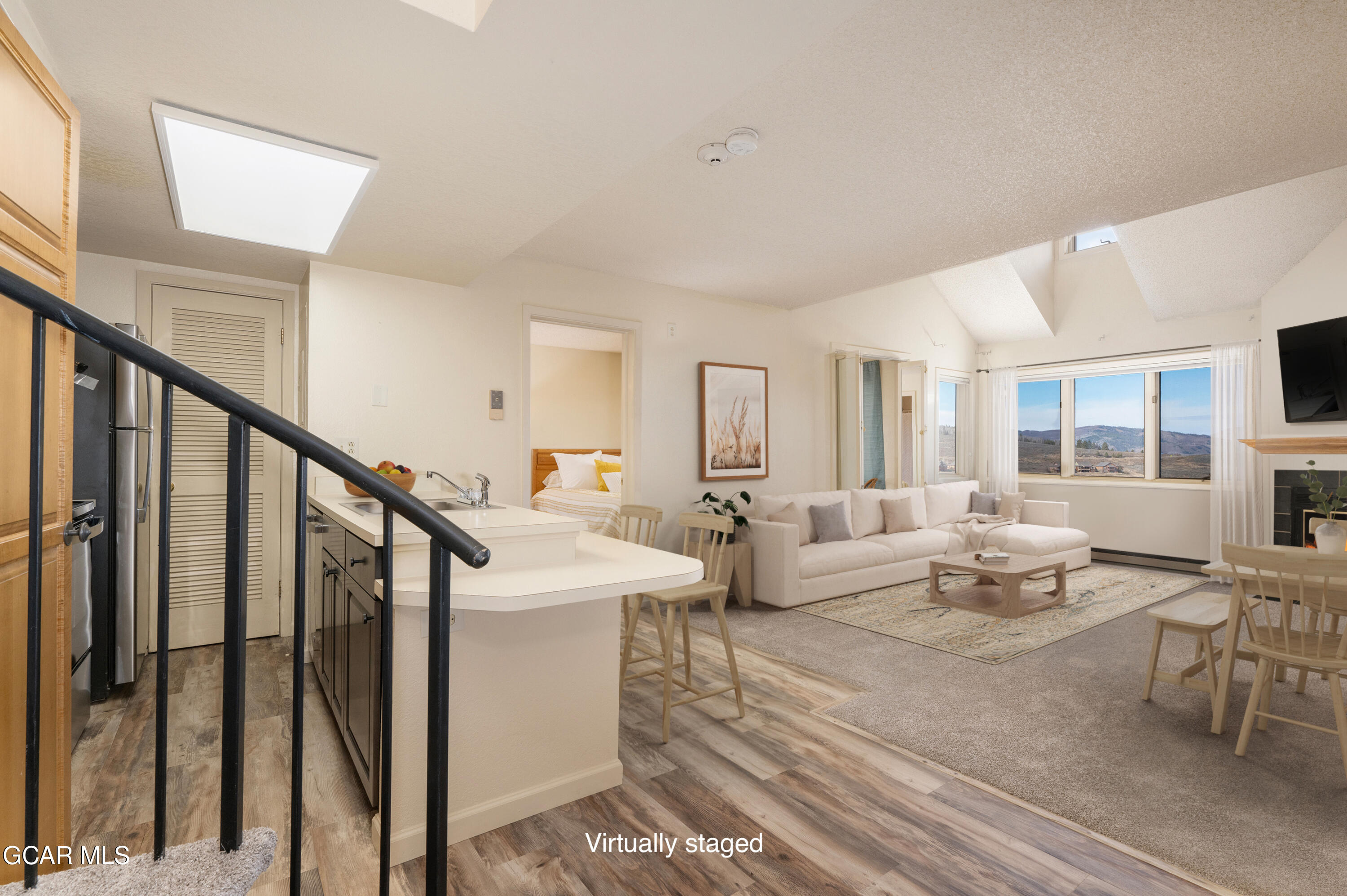 247 Lake Drive 3305