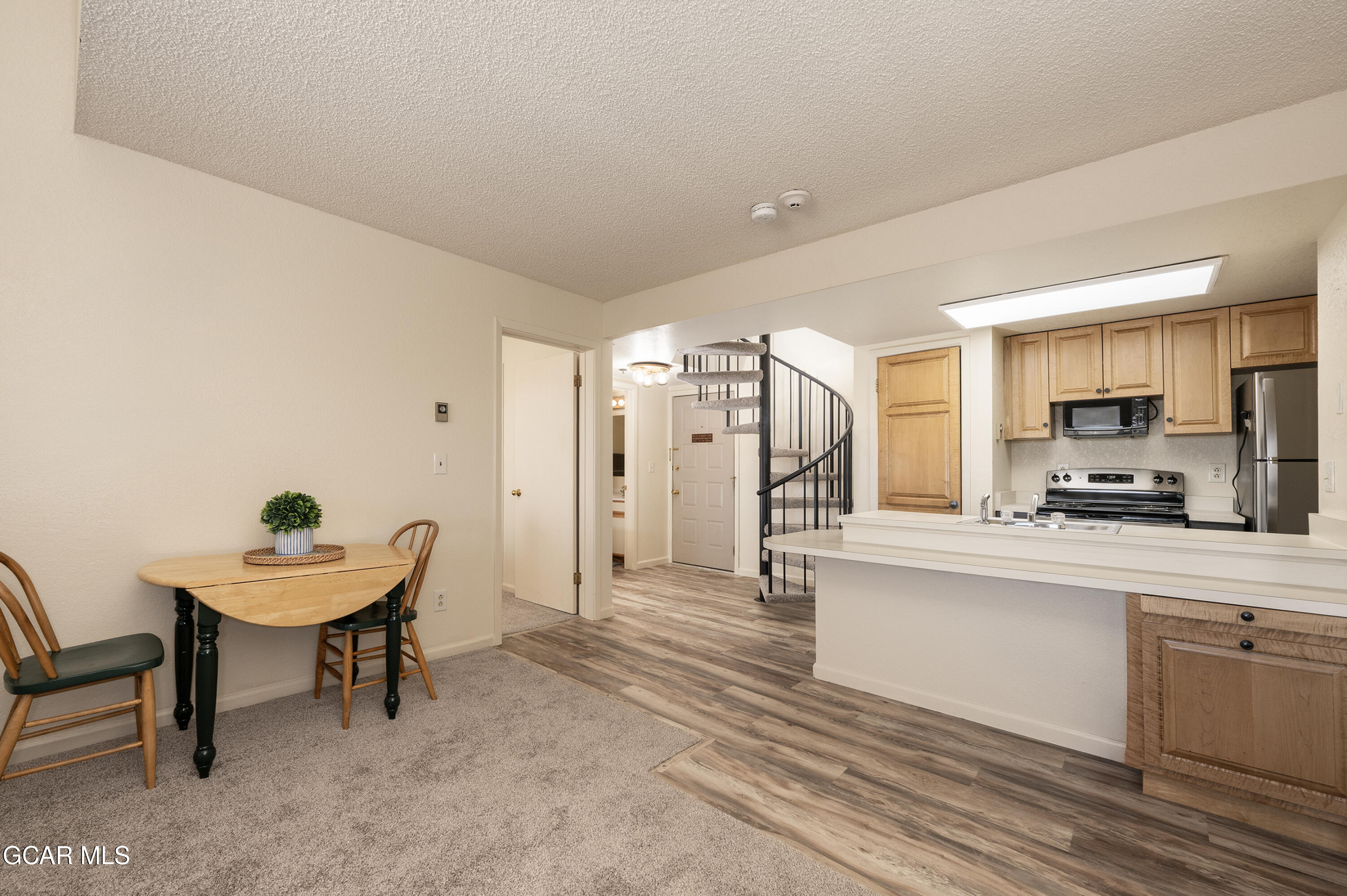247 Lake Drive 3305