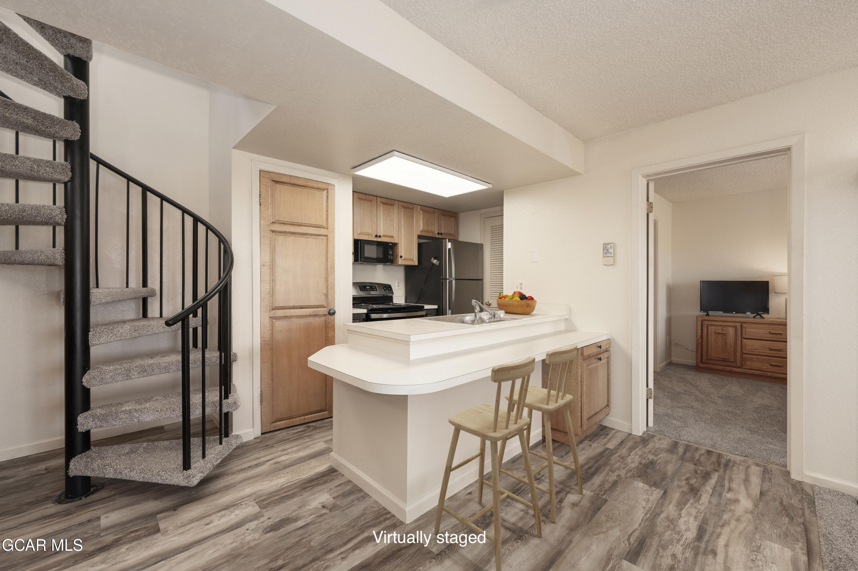 247 Lake Drive 3305