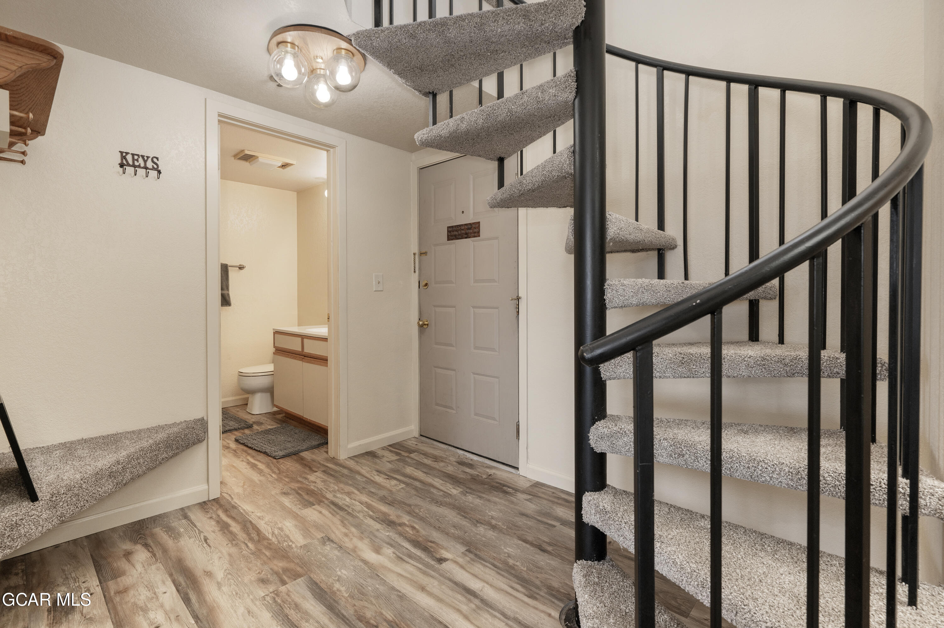 247 Lake Drive 3305