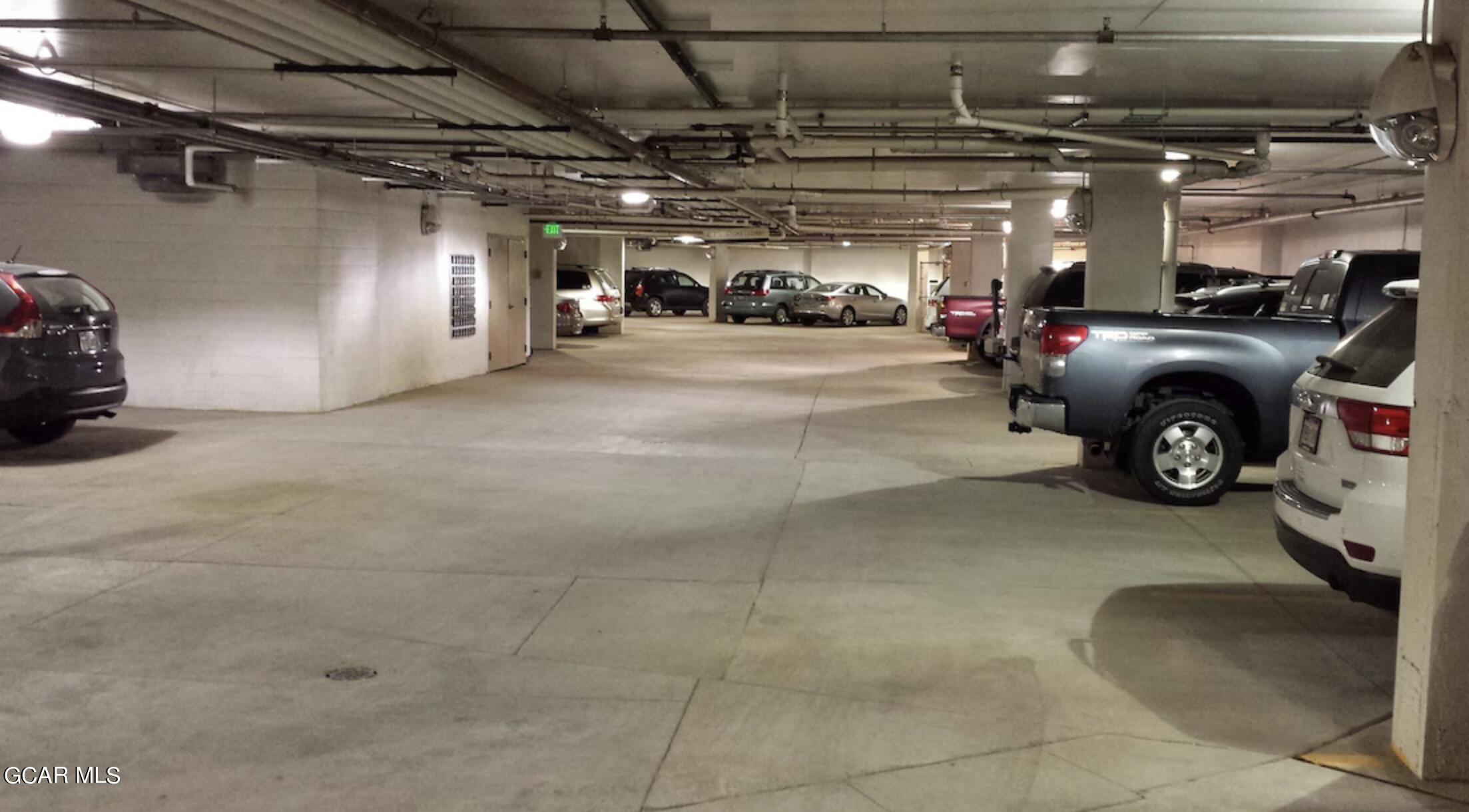 300 BASE CAMP Circle 109