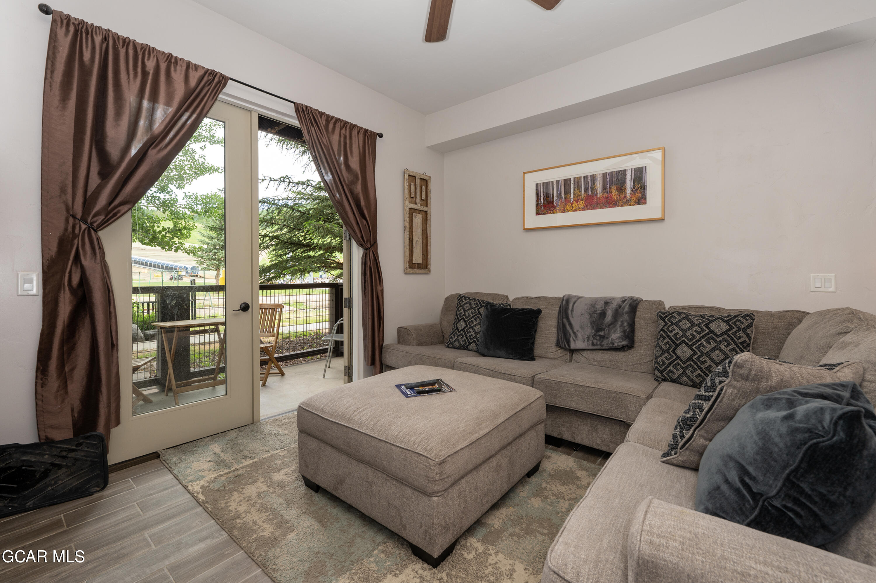 300 BASE CAMP Circle 109