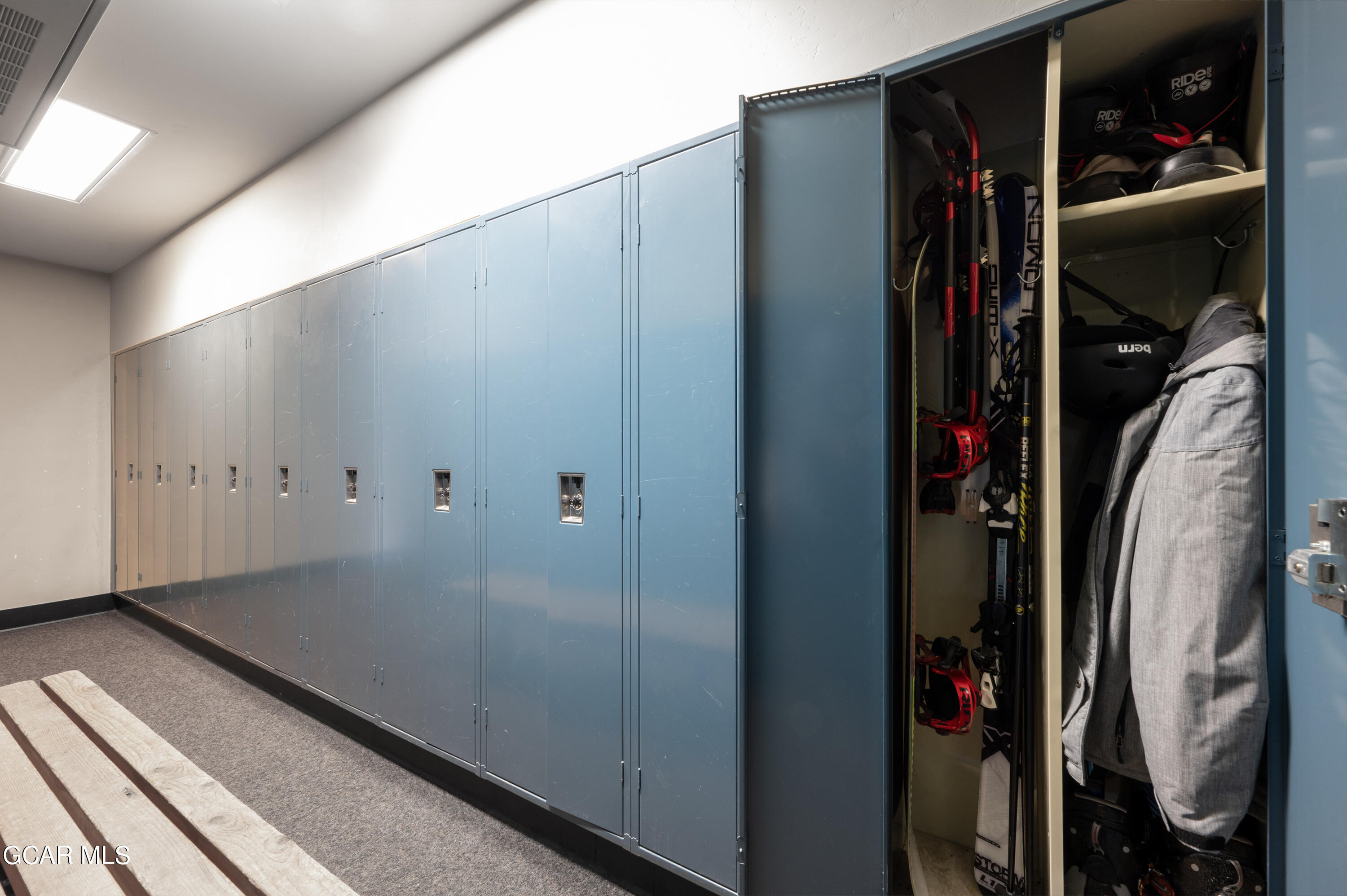 300 BASE CAMP Circle 109