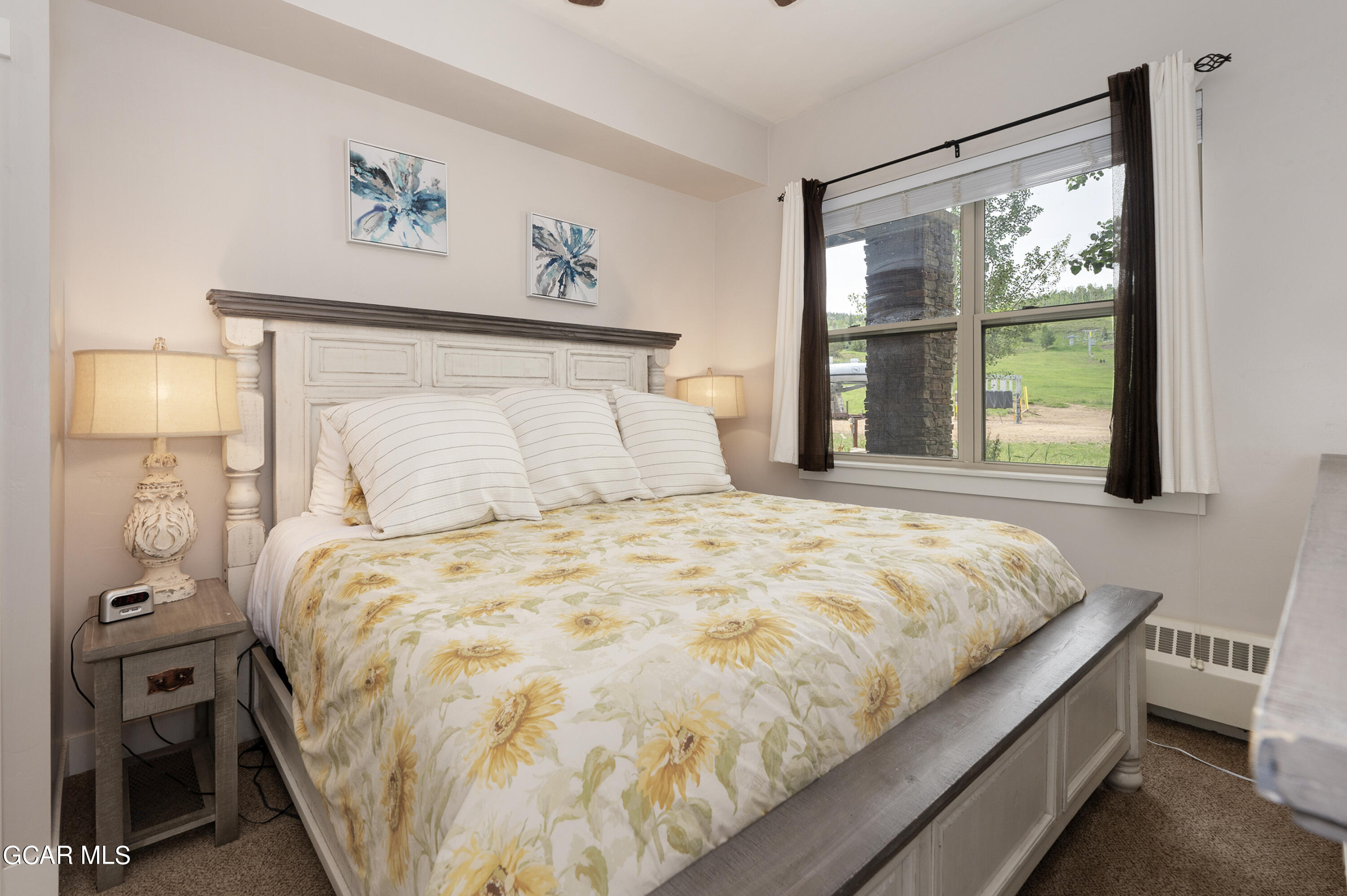 300 BASE CAMP Circle 109