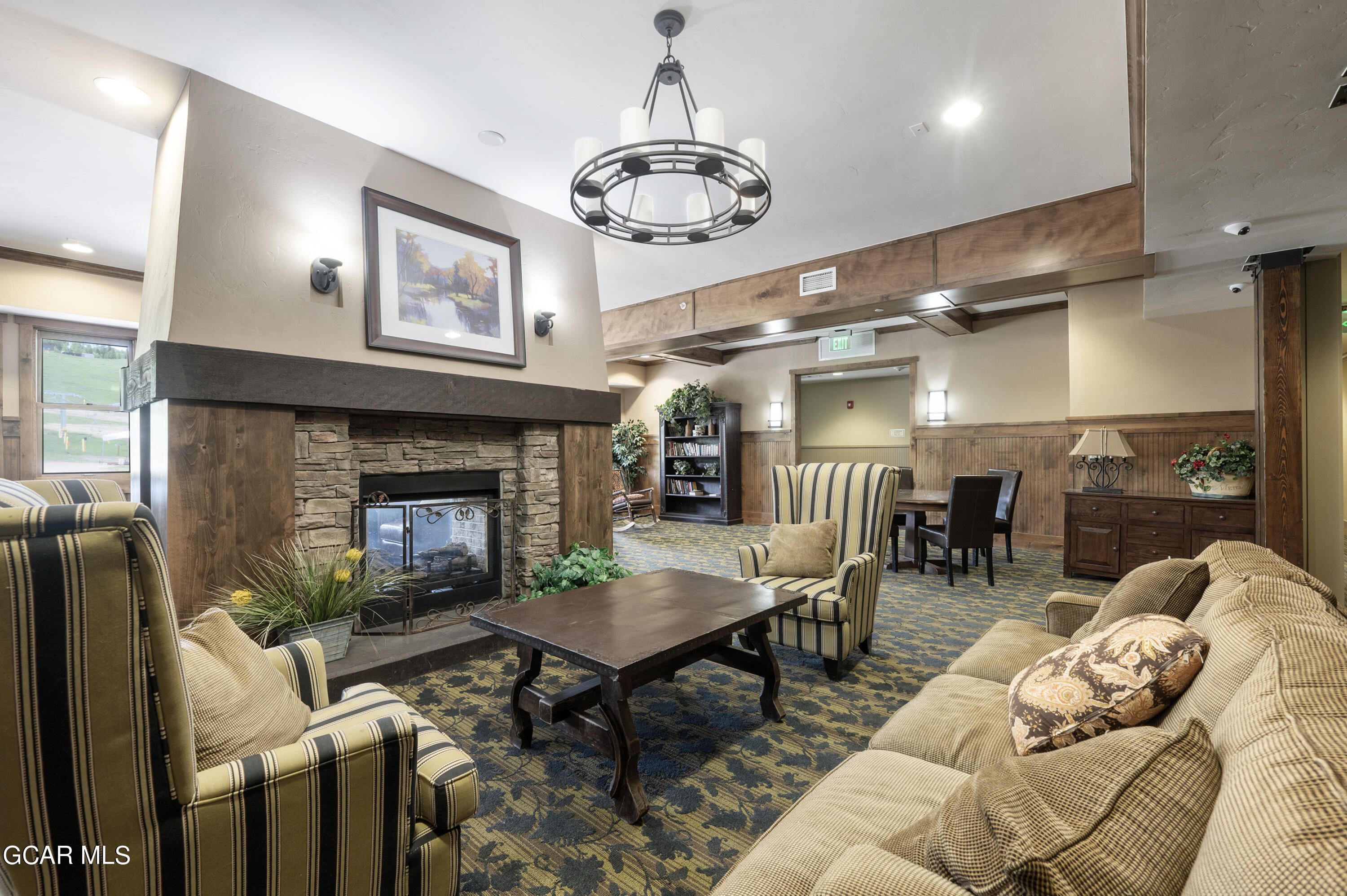 300 BASE CAMP Circle 109