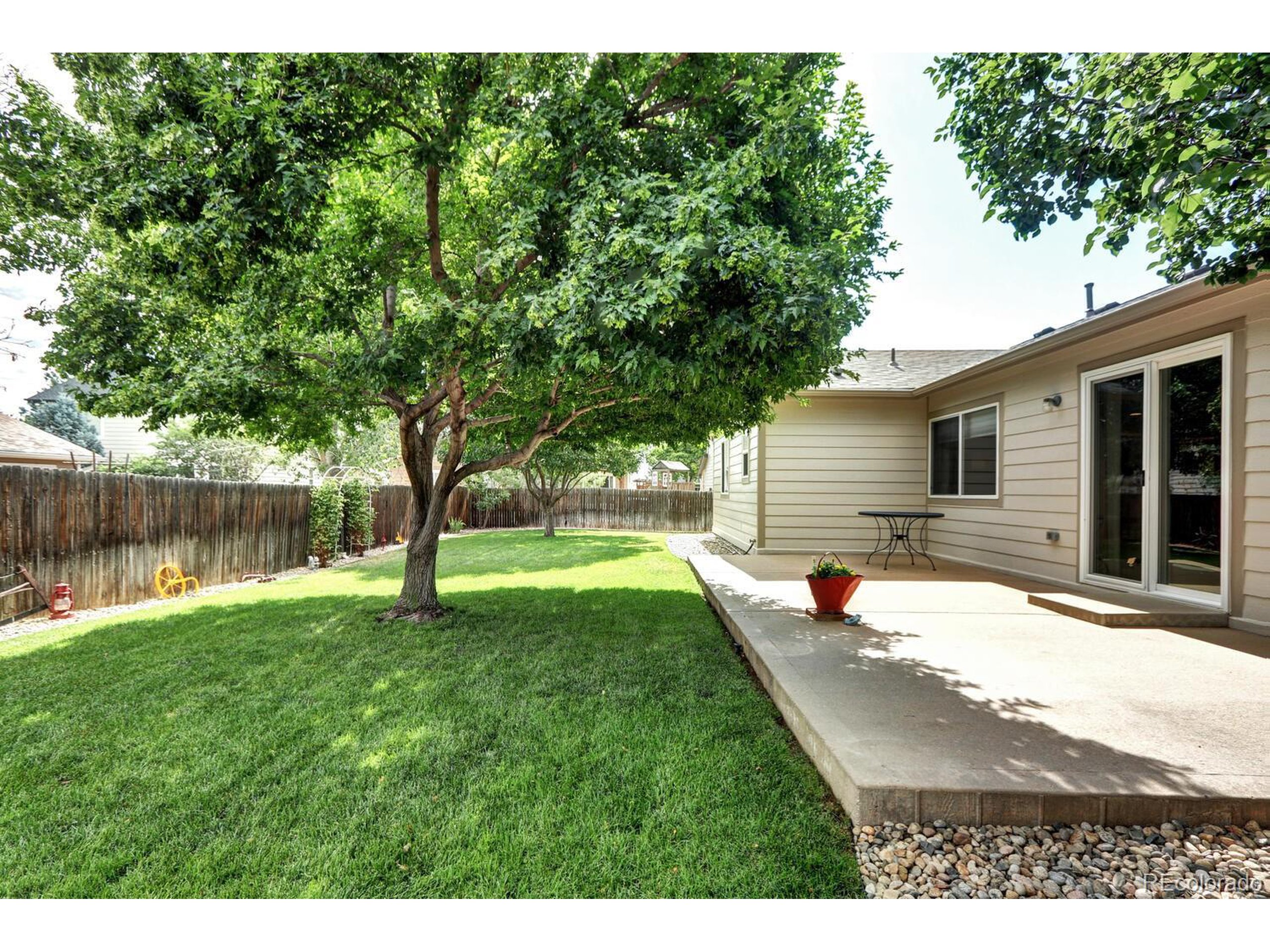6359 Valley Vista Ave
