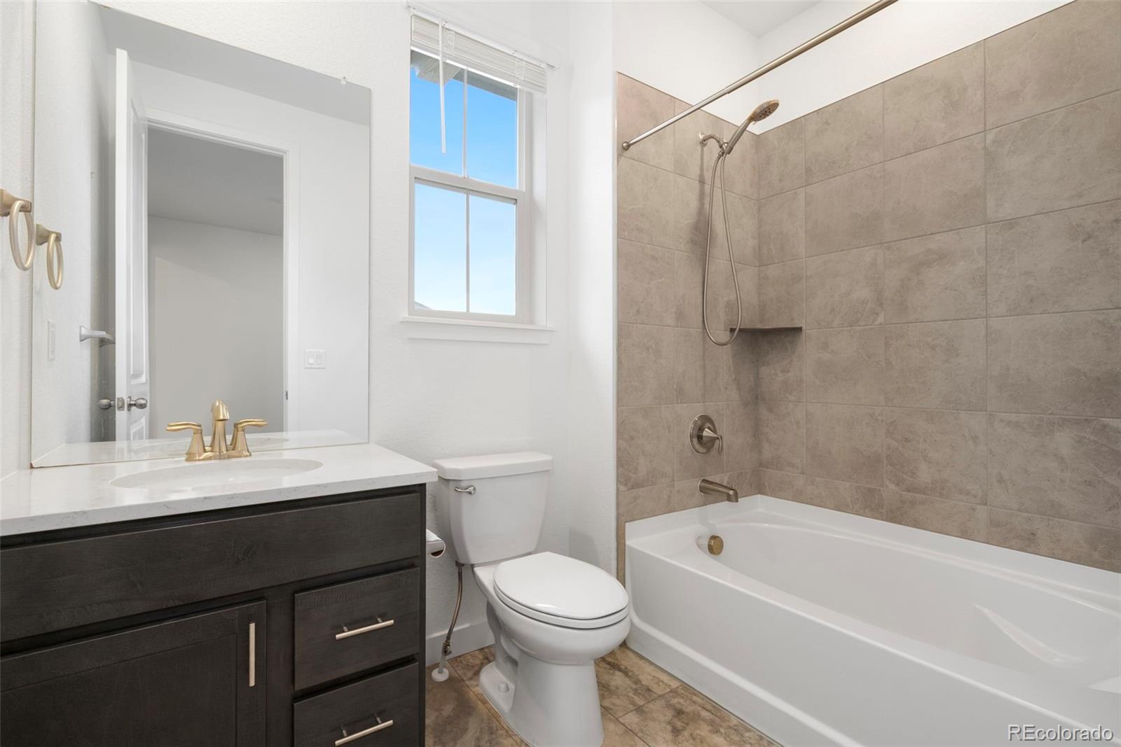 8187 Mount Kataka Street