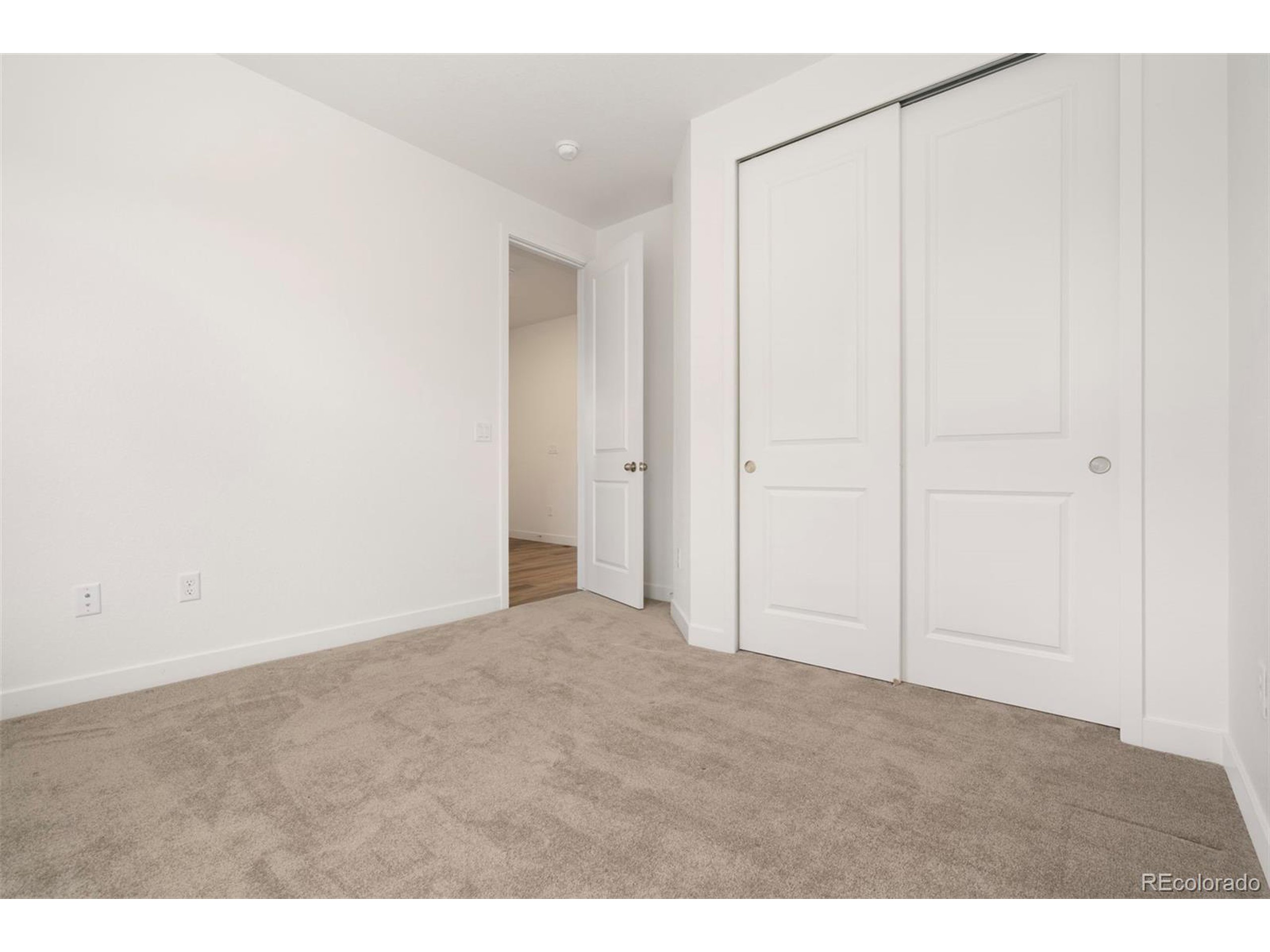 8187 Mount Kataka St