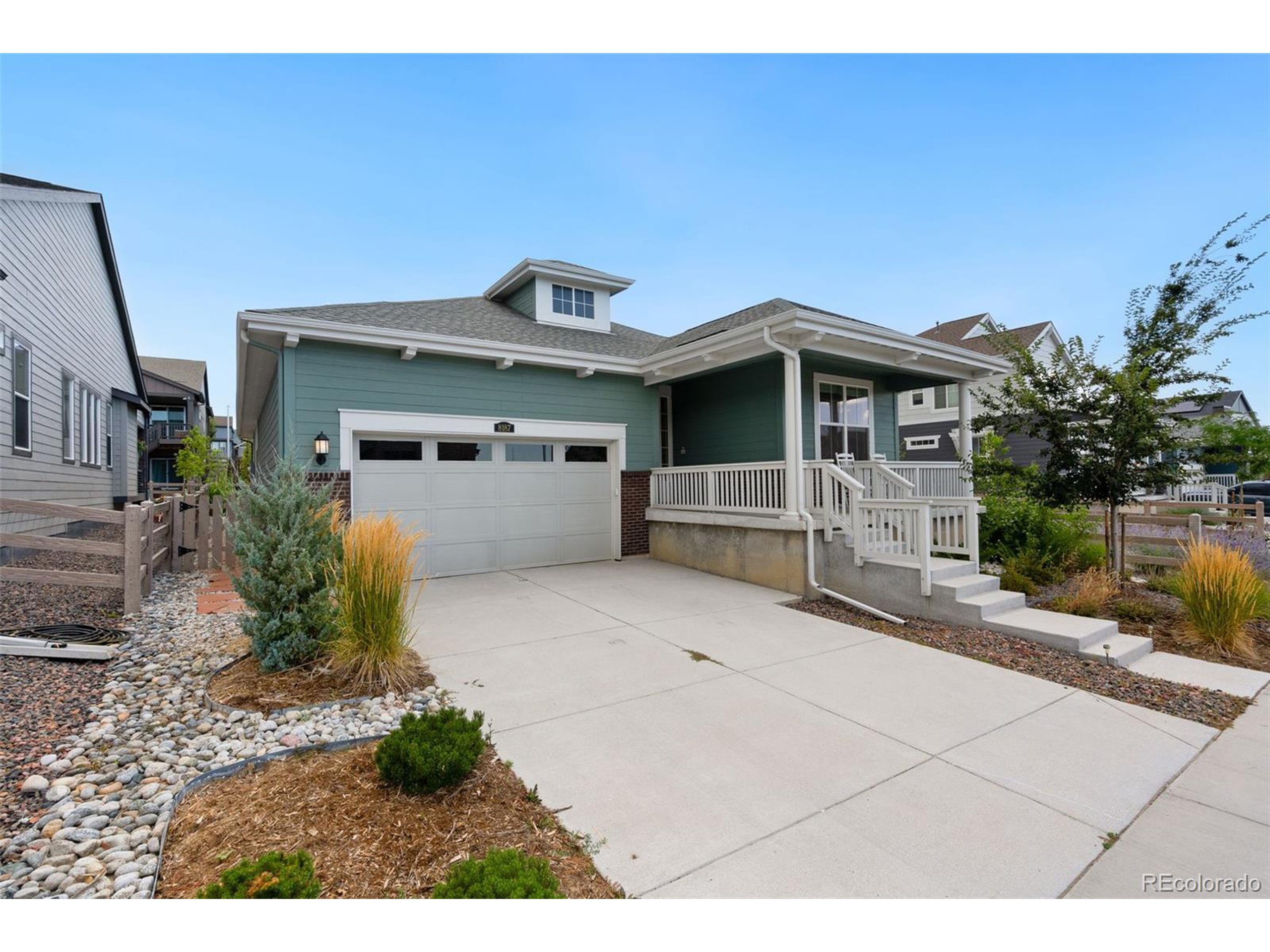 8187 Mount Kataka St