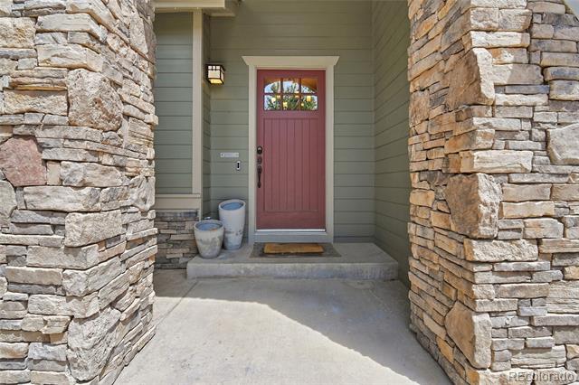 17047 W 61st Place