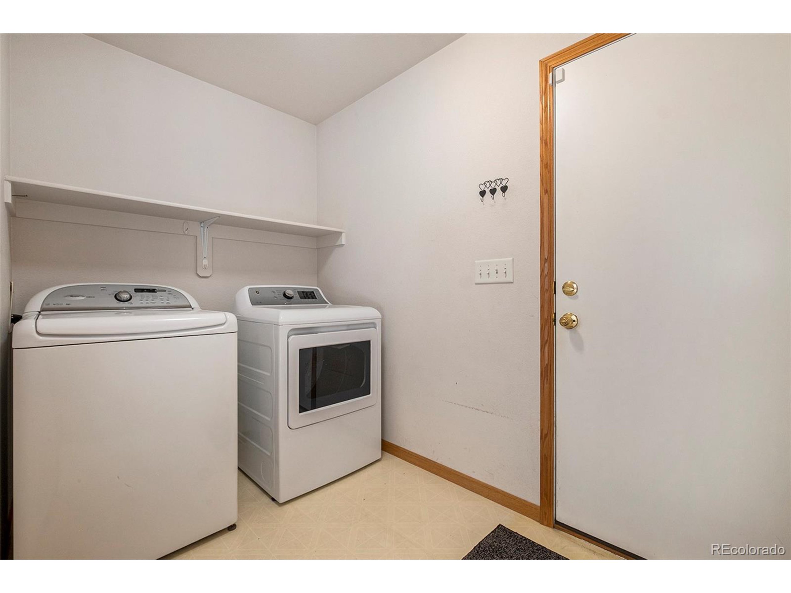 415 Lark Bunting Ave