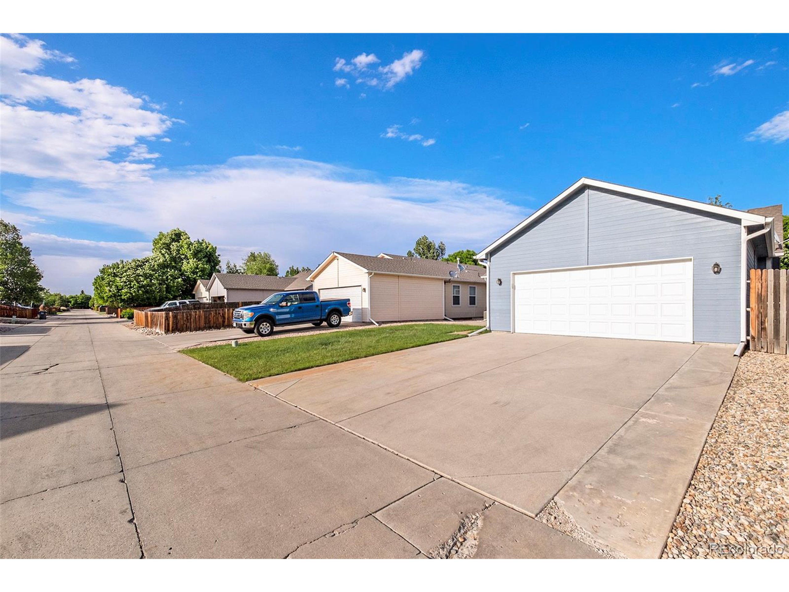 415 Lark Bunting Ave