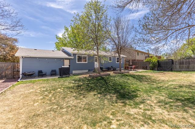 6993 W Hinsdale Drive