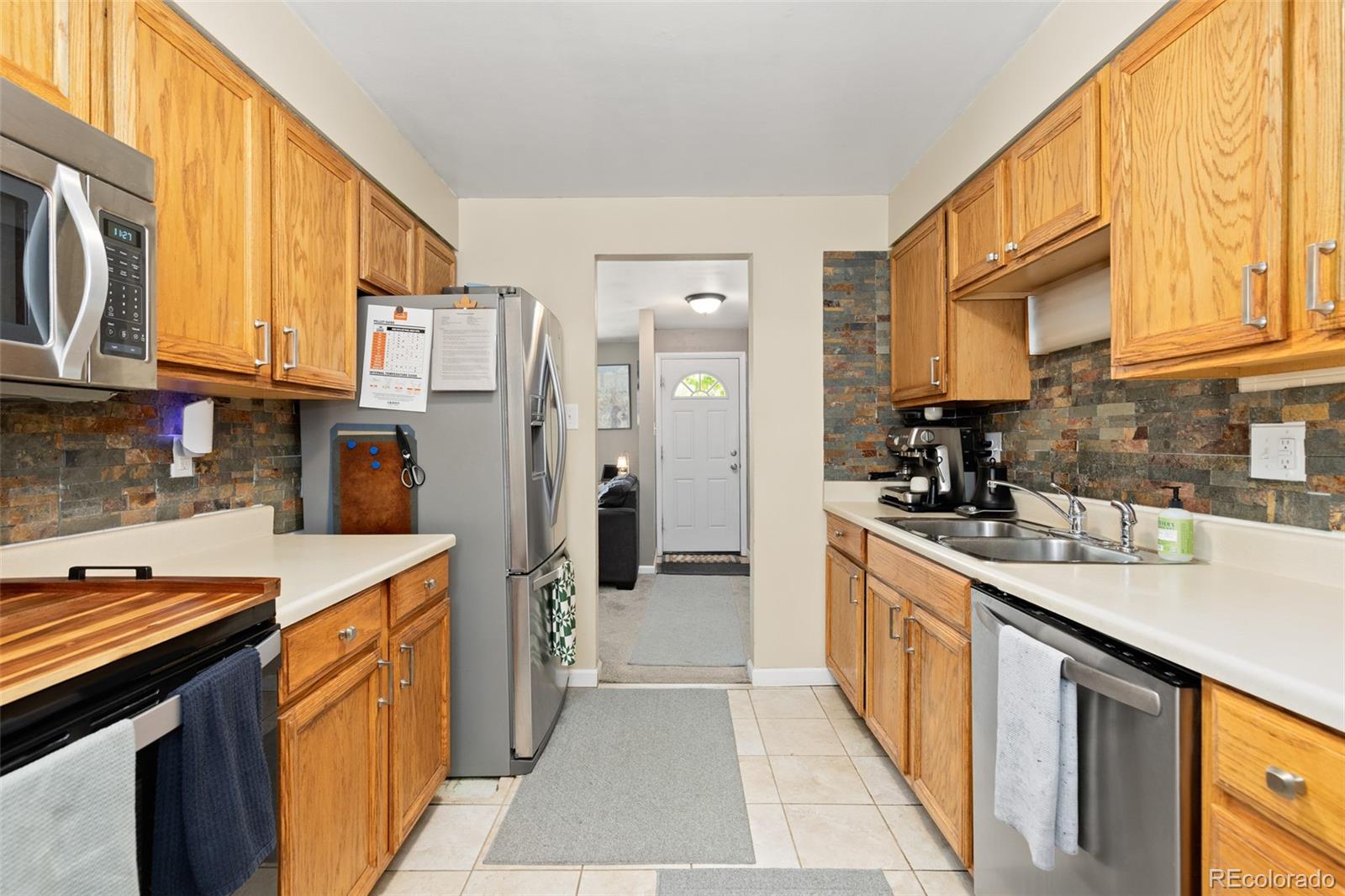 6993 W Hinsdale Drive